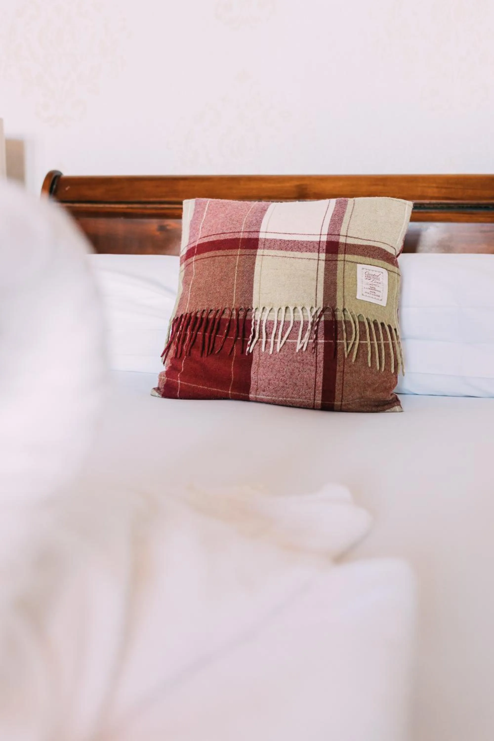 Bedroom, Bed in The Nines