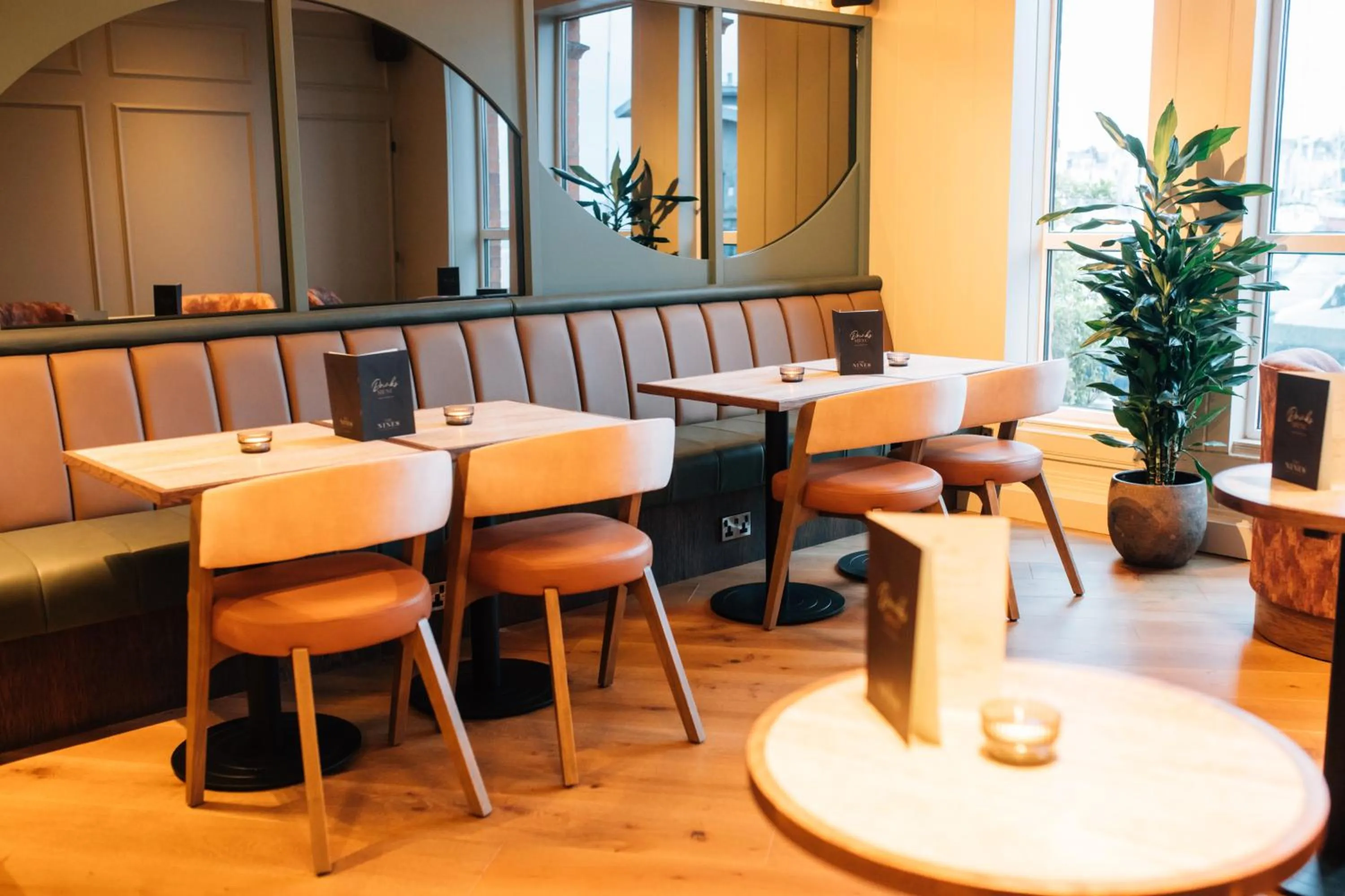 Lounge or bar in The Nines