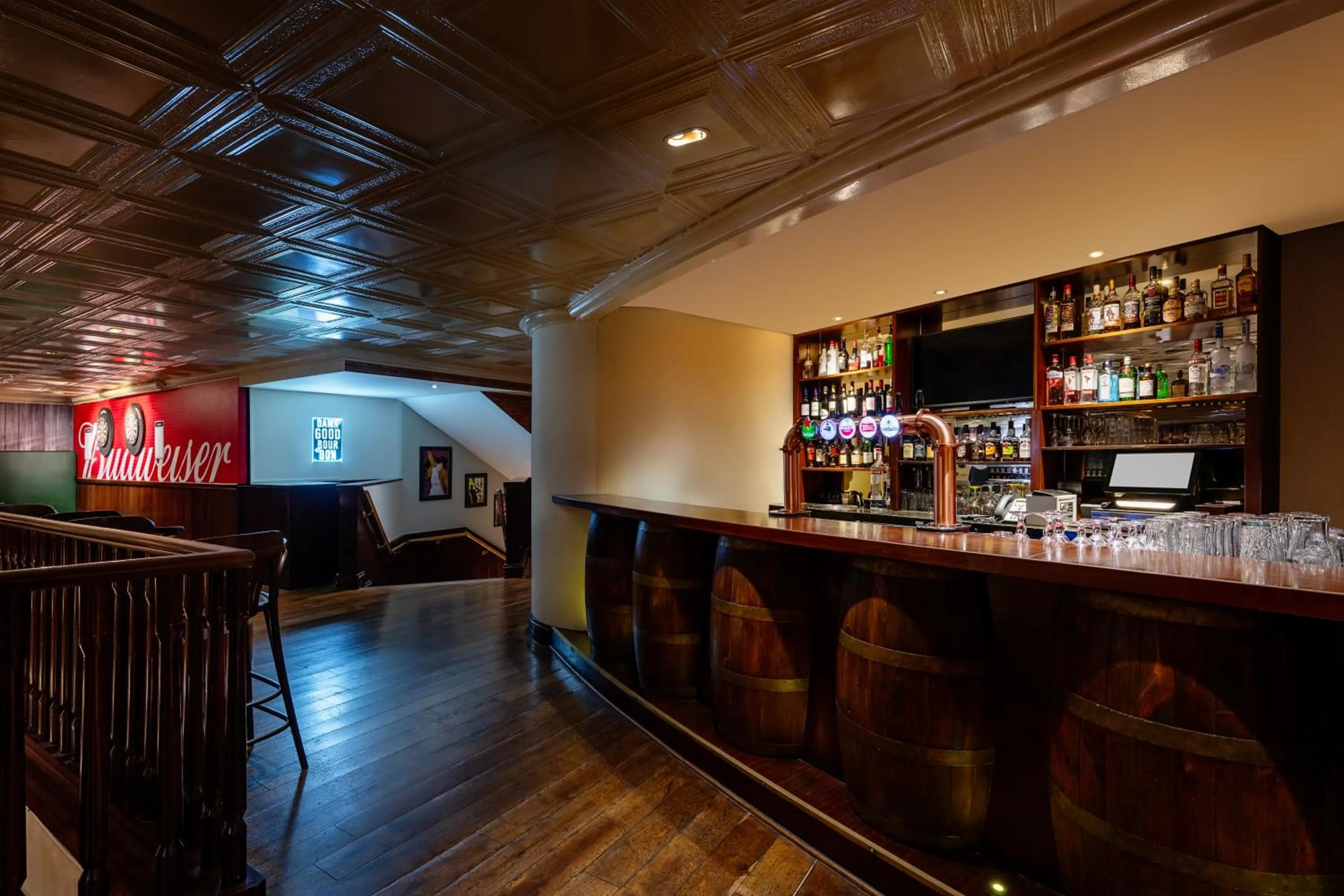 Restaurant/places to eat in Grand Millennium Al Wahda Executive Apartments