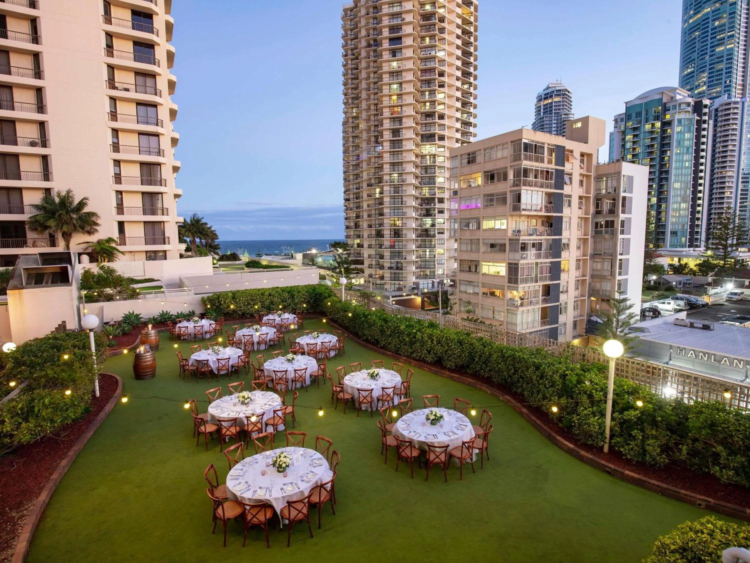 Property building in Novotel Surfers Paradise