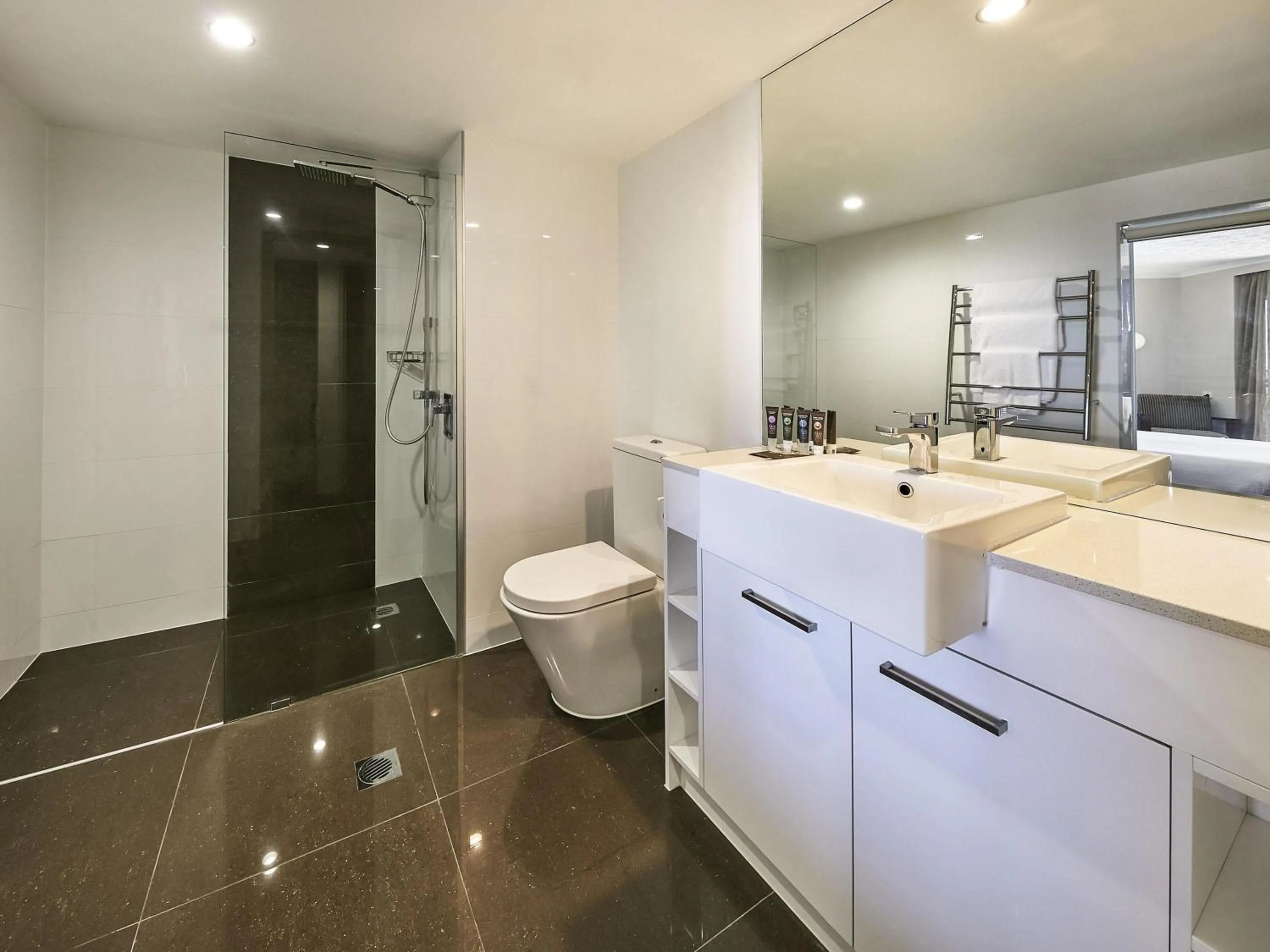 Bedroom in Novotel Surfers Paradise