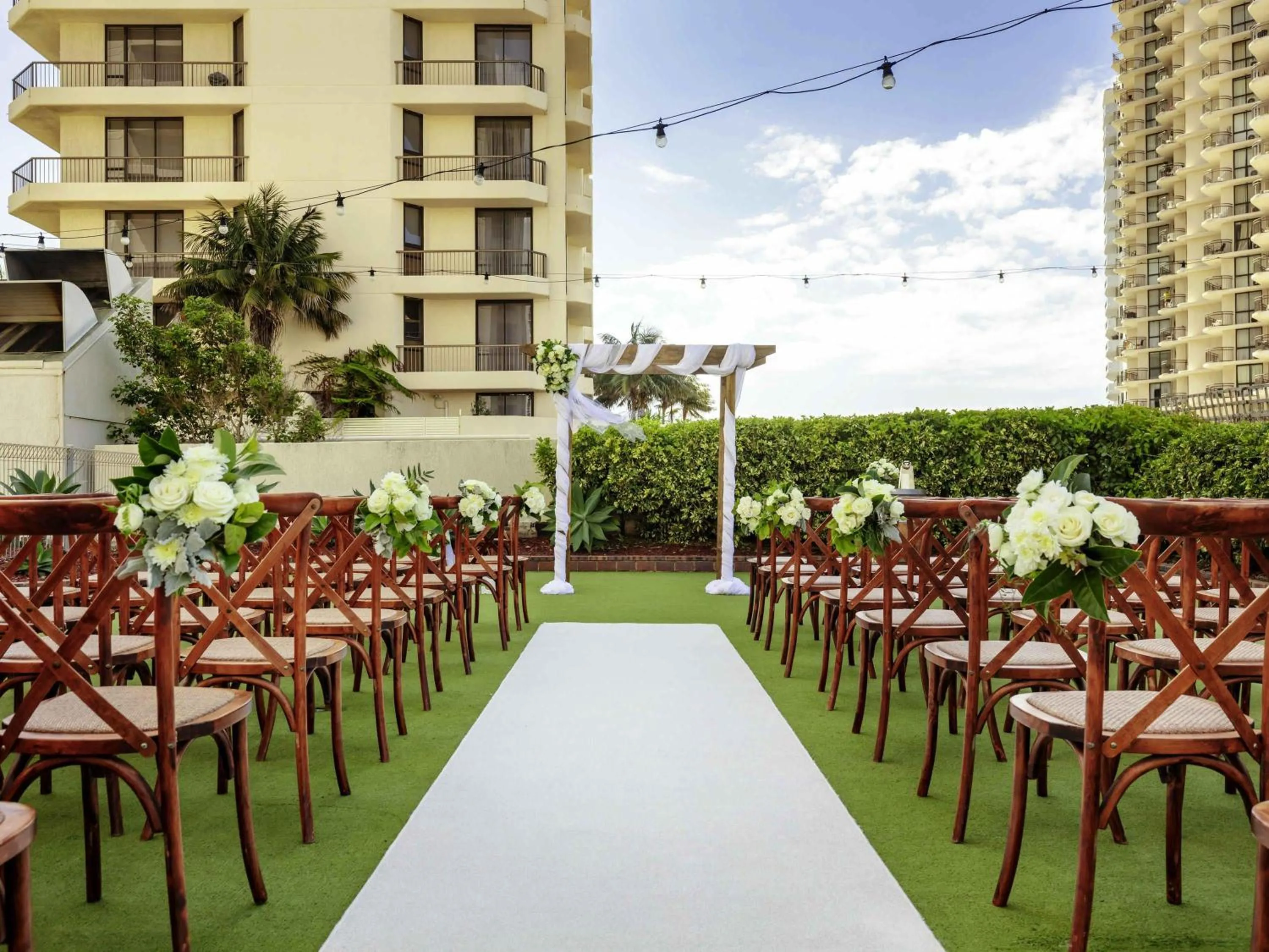 wedding in Novotel Surfers Paradise