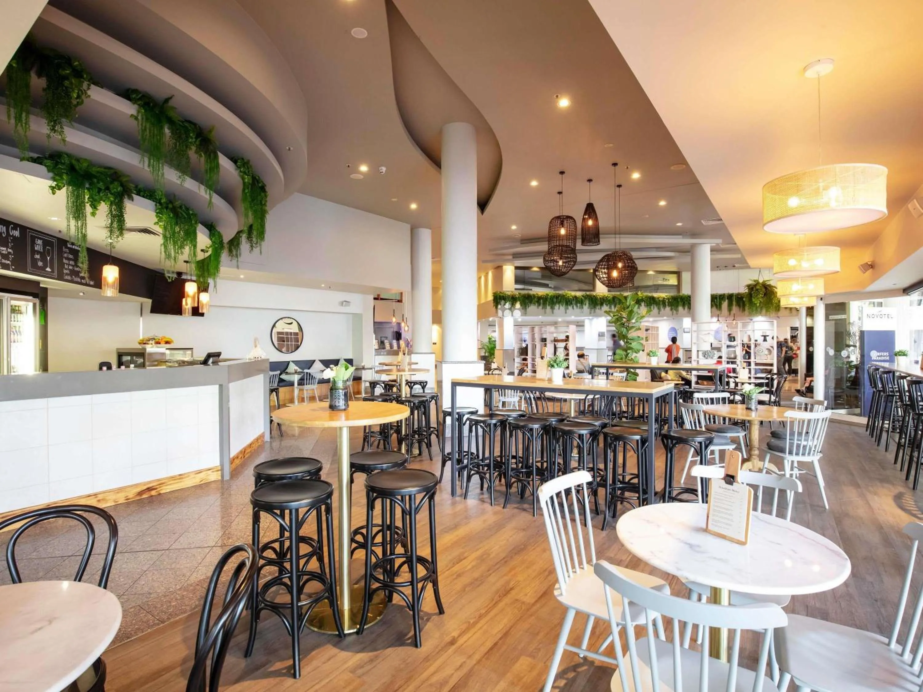 Property building in Novotel Surfers Paradise