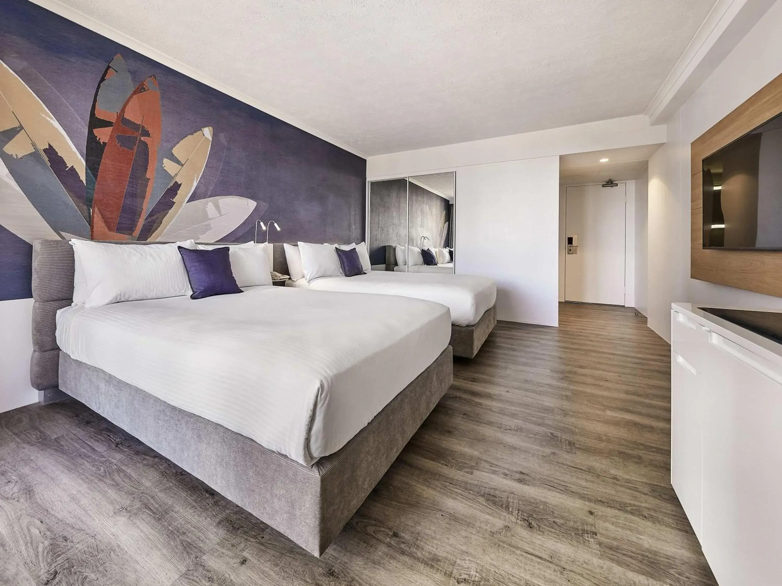 Deluxe Double Room with Two Double Beds in Novotel Surfers Paradise Deluxe Double Room with Two Double Beds in Novotel Surfers Paradise