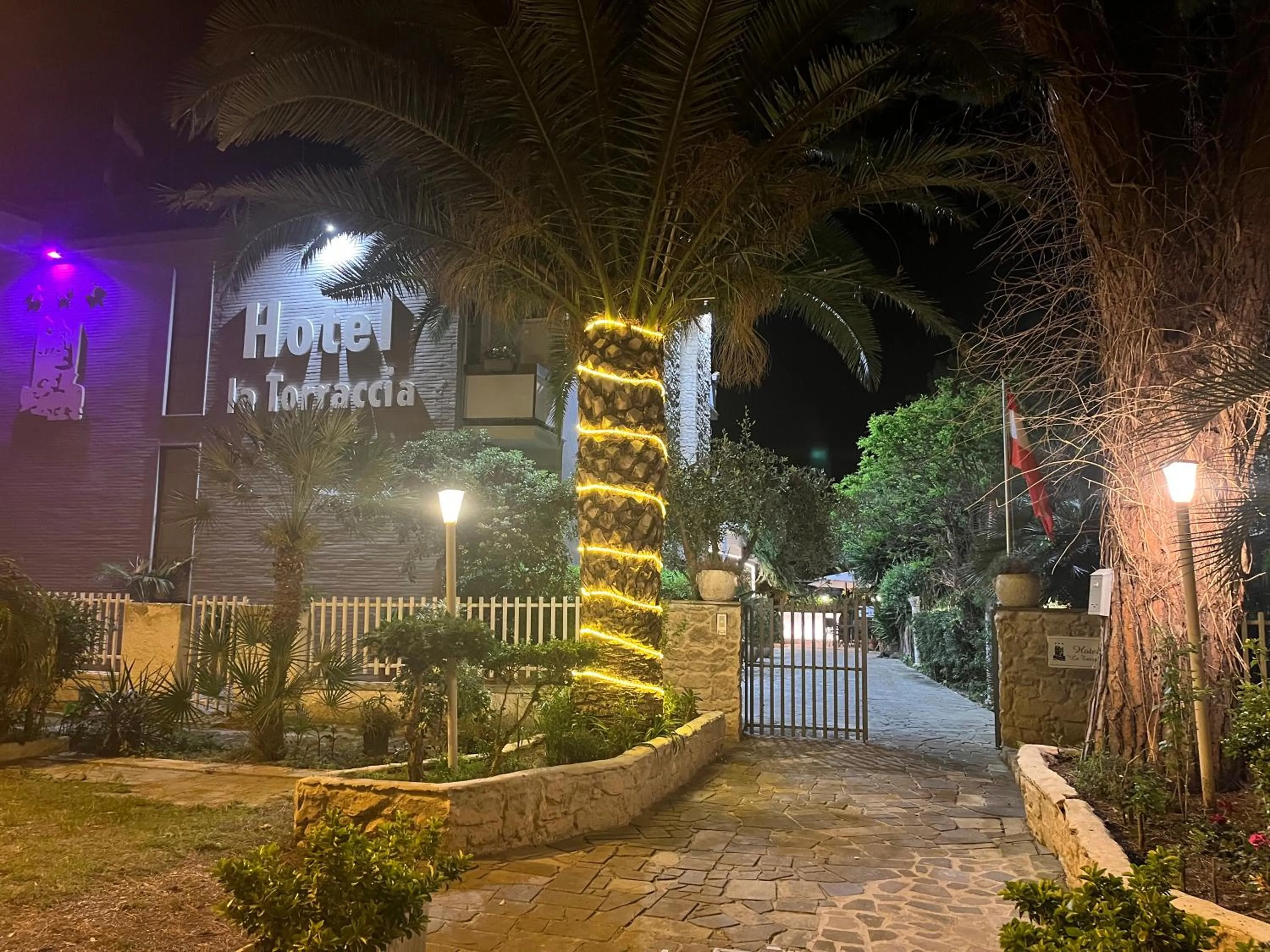 Night in Hotel La Torraccia