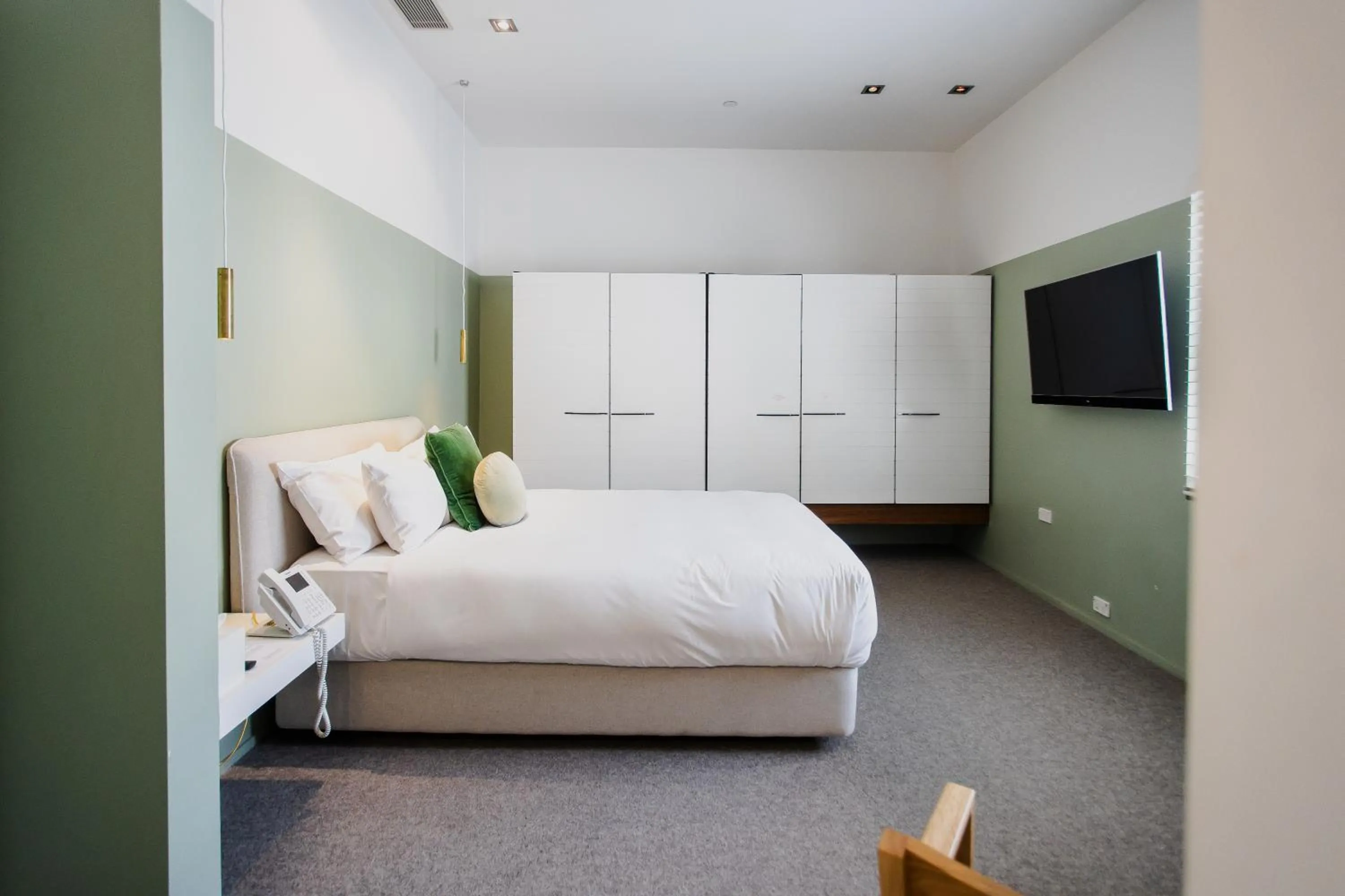 Bedroom, Bed in The Prince