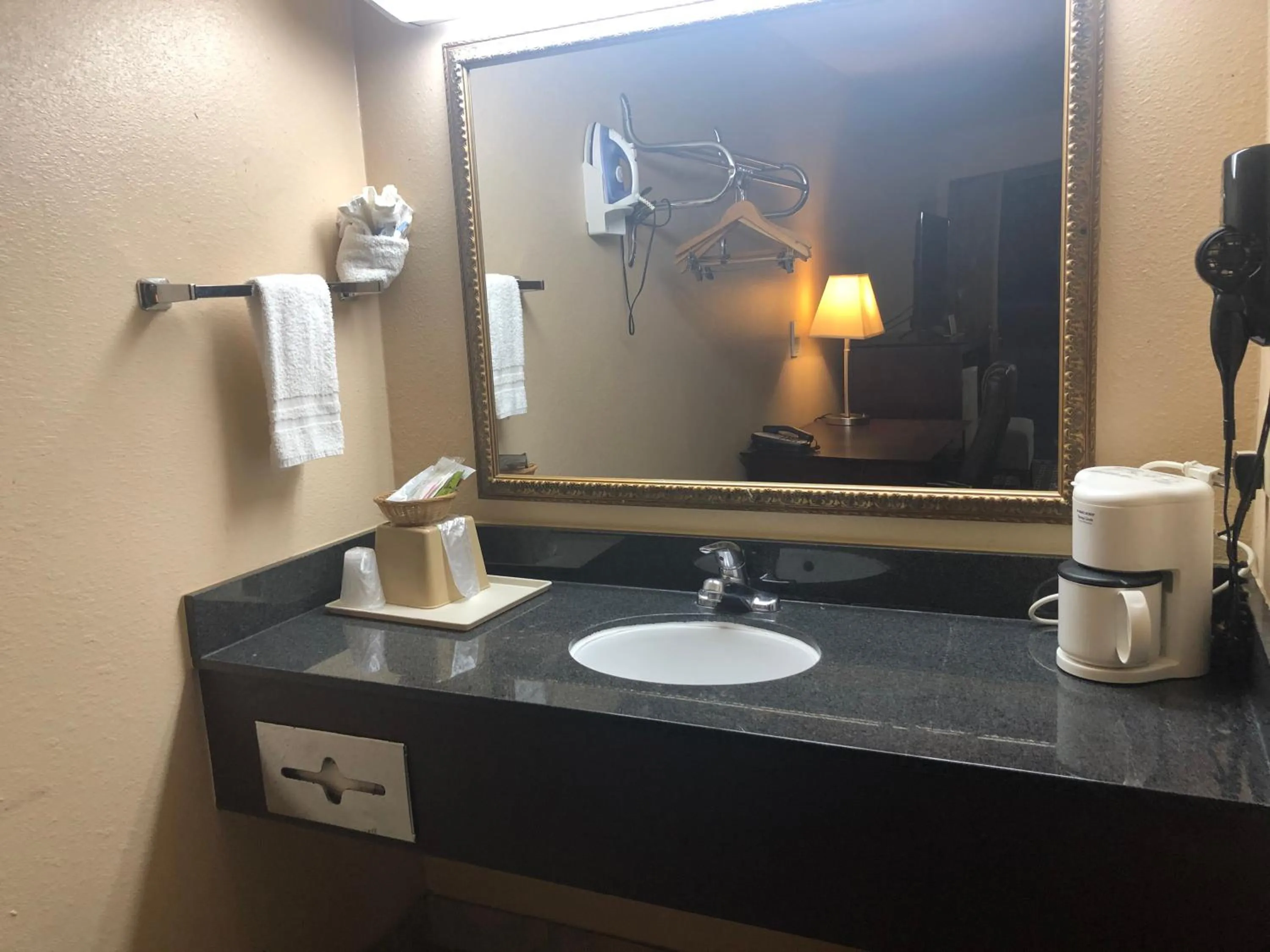 Executive Inn Woodward