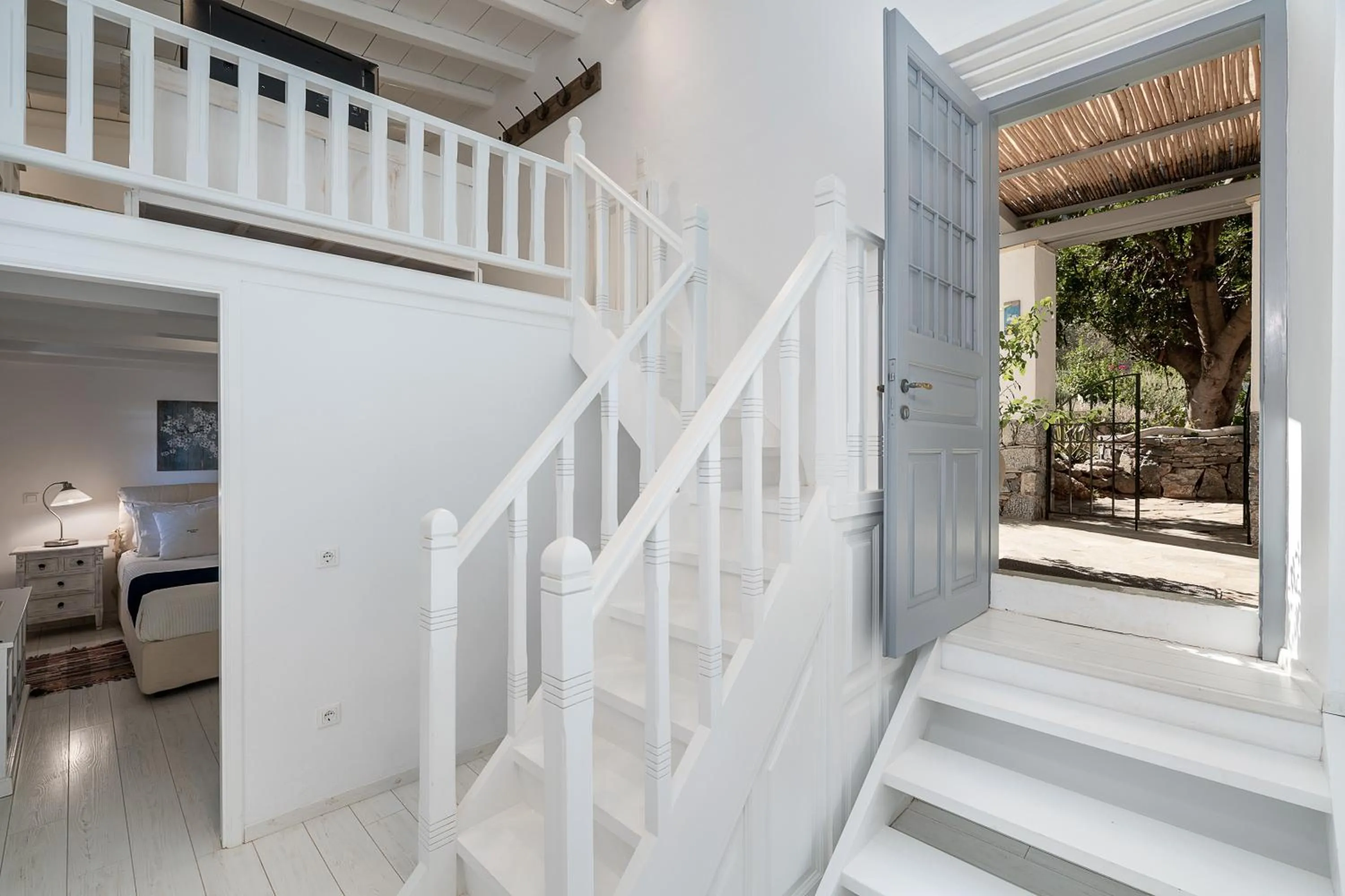 Facade/entrance in Bellevalia Hydra - Formerly Four Seasons Hydra