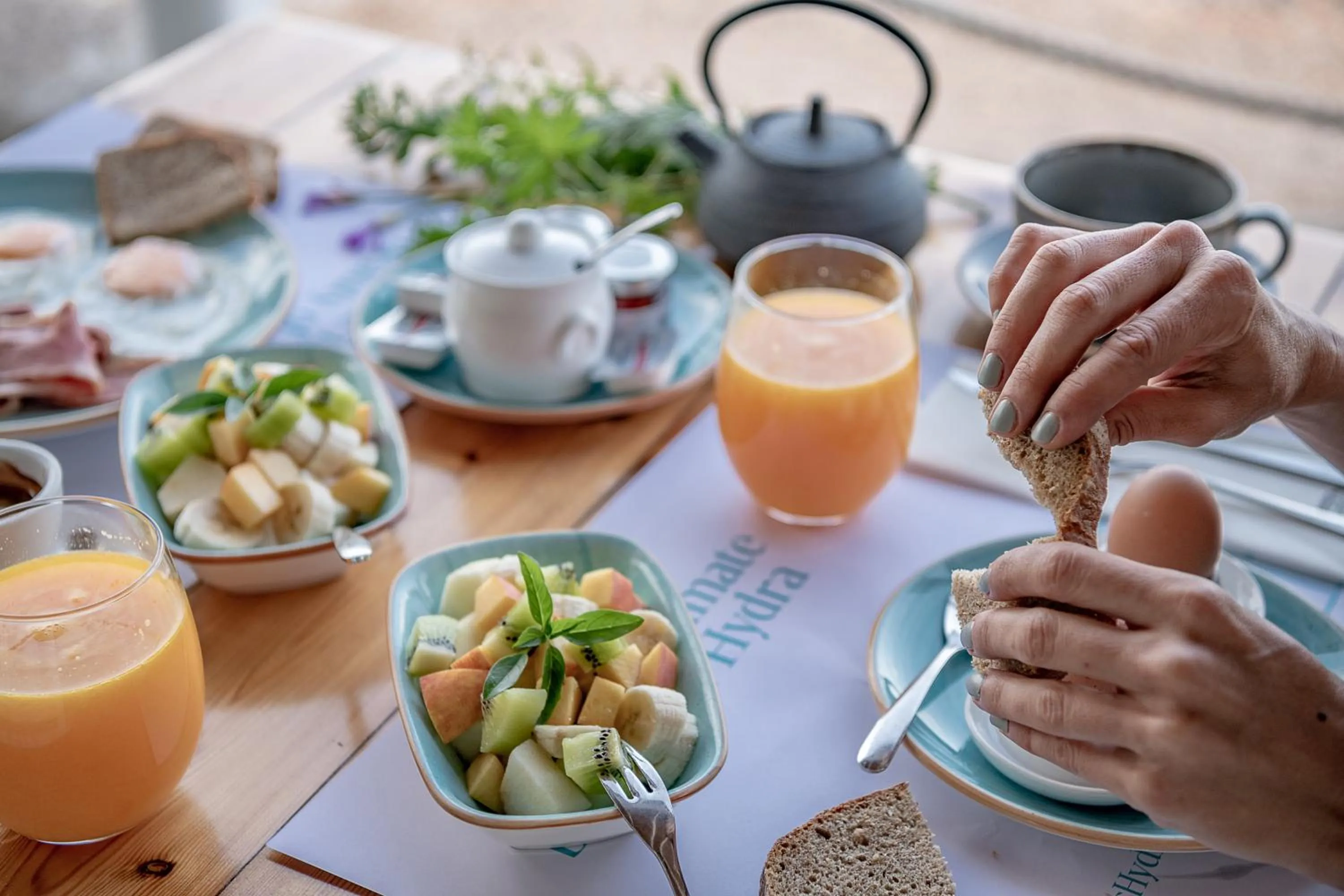 Restaurant/places to eat in Bellevalia Hydra - Formerly Four Seasons Hydra