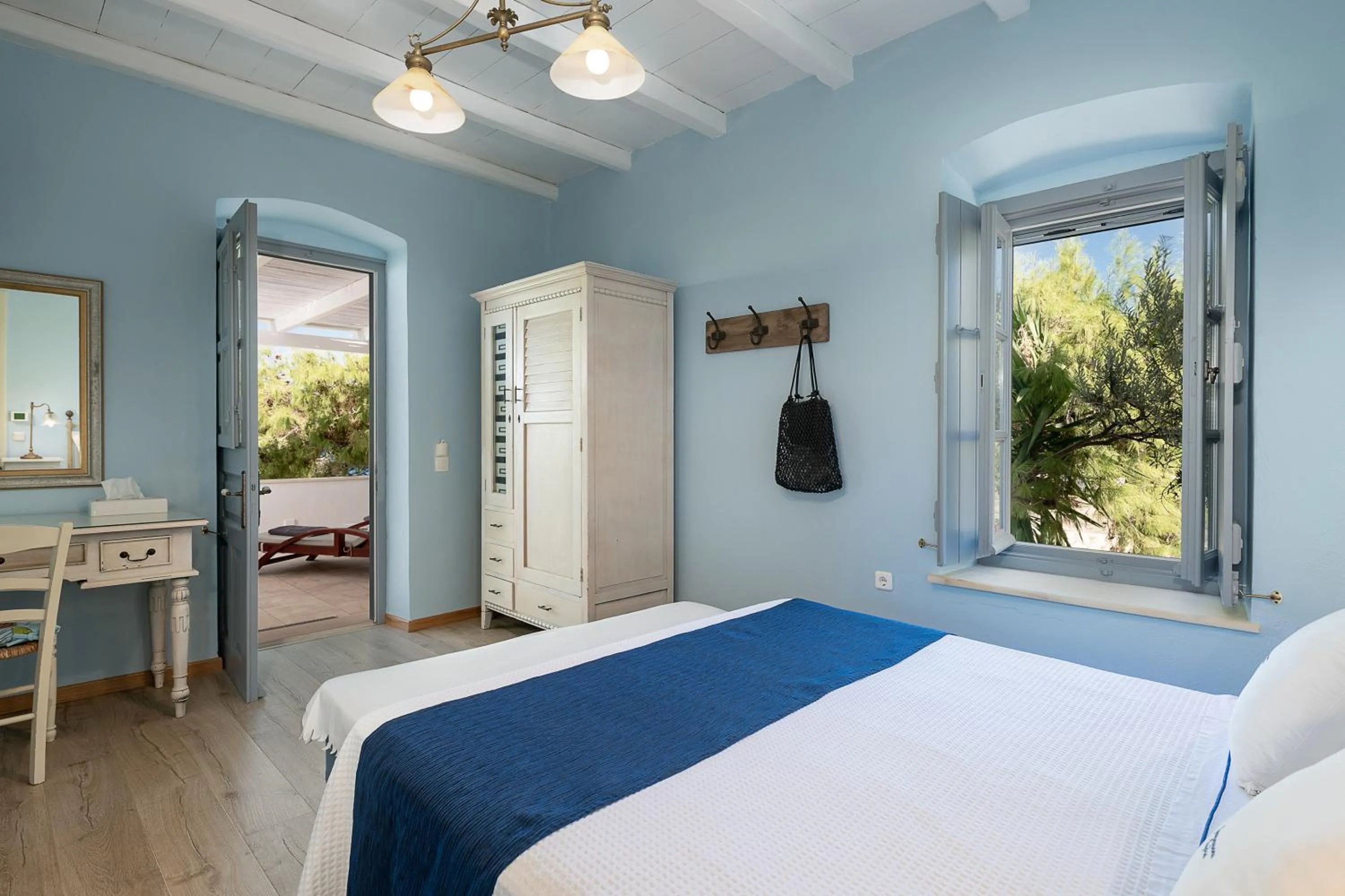 Bedroom, Bed in Bellevalia Hydra - Formerly Four Seasons Hydra