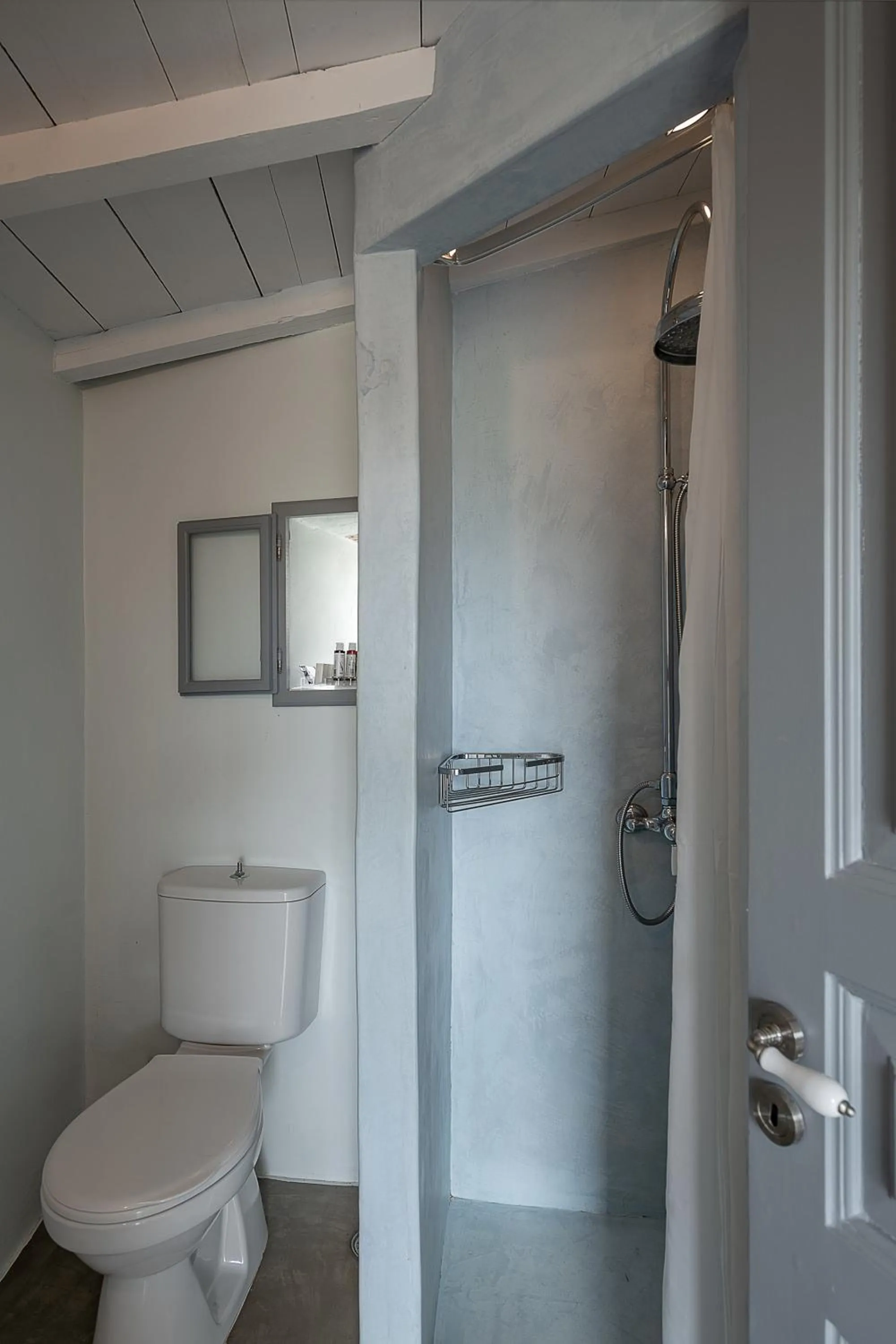 Shower in Bellevalia Hydra - Formerly Four Seasons Hydra