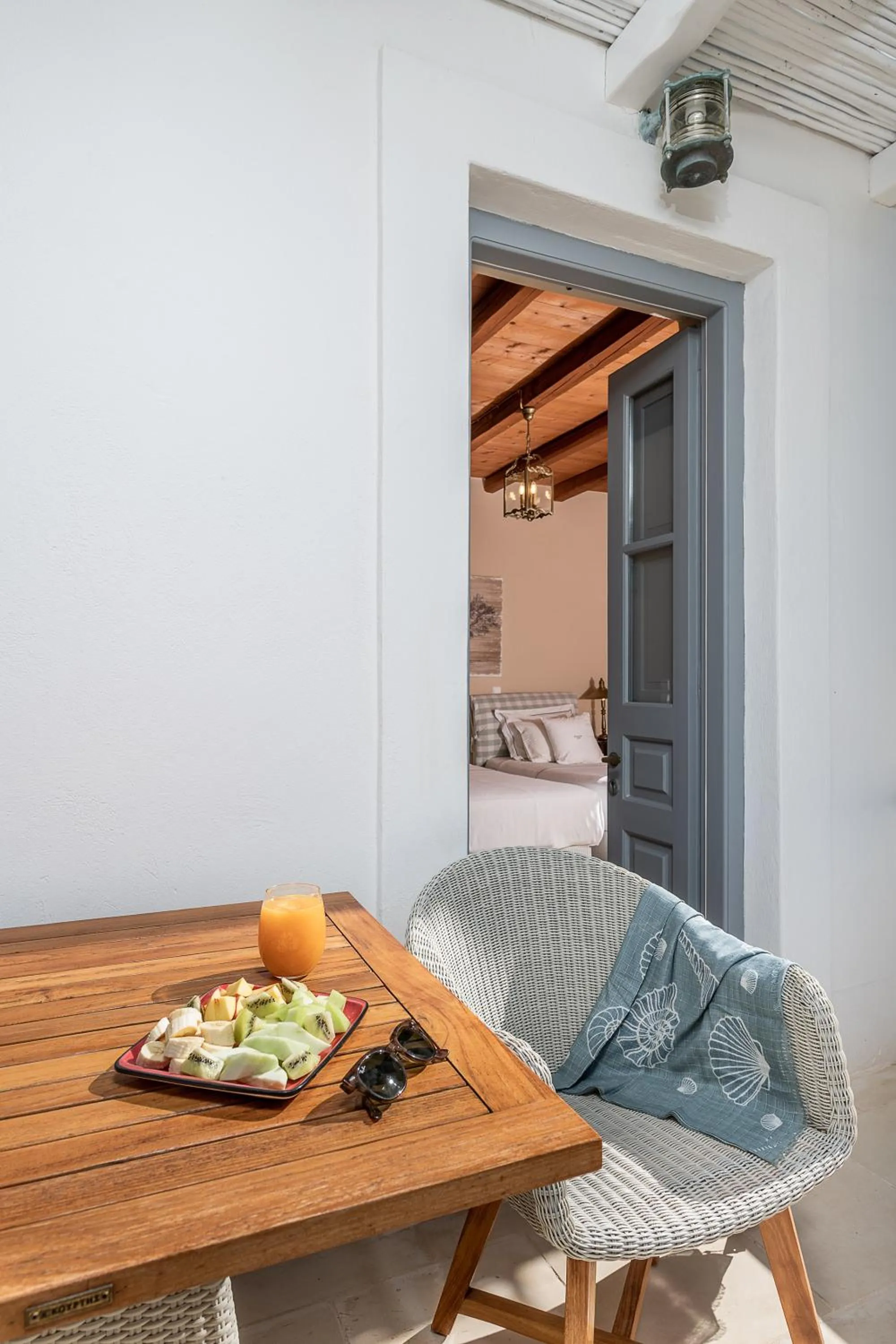 Patio in Bellevalia Hydra - Formerly Four Seasons Hydra