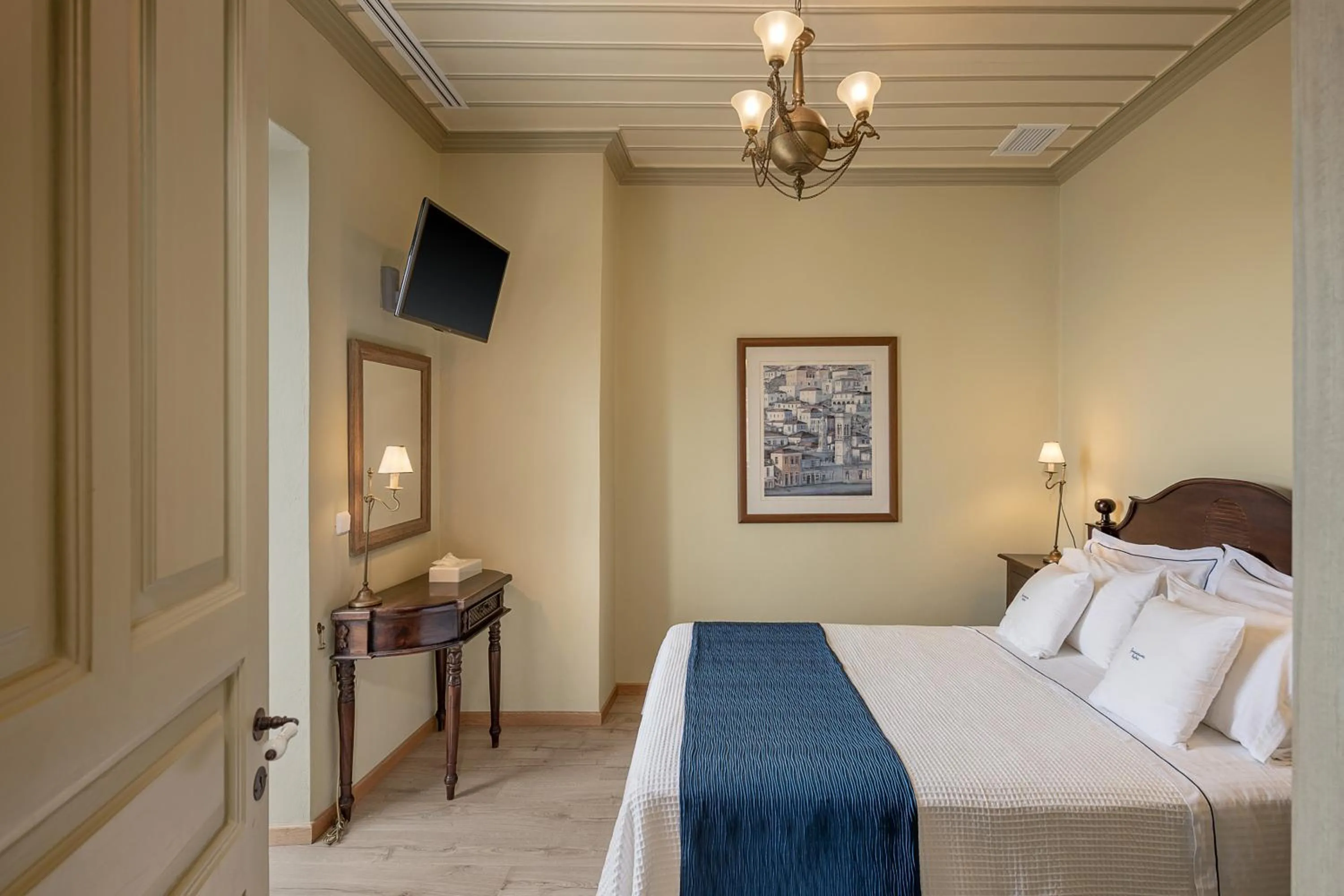 Bedroom, Bed in Bellevalia Hydra - Formerly Four Seasons Hydra