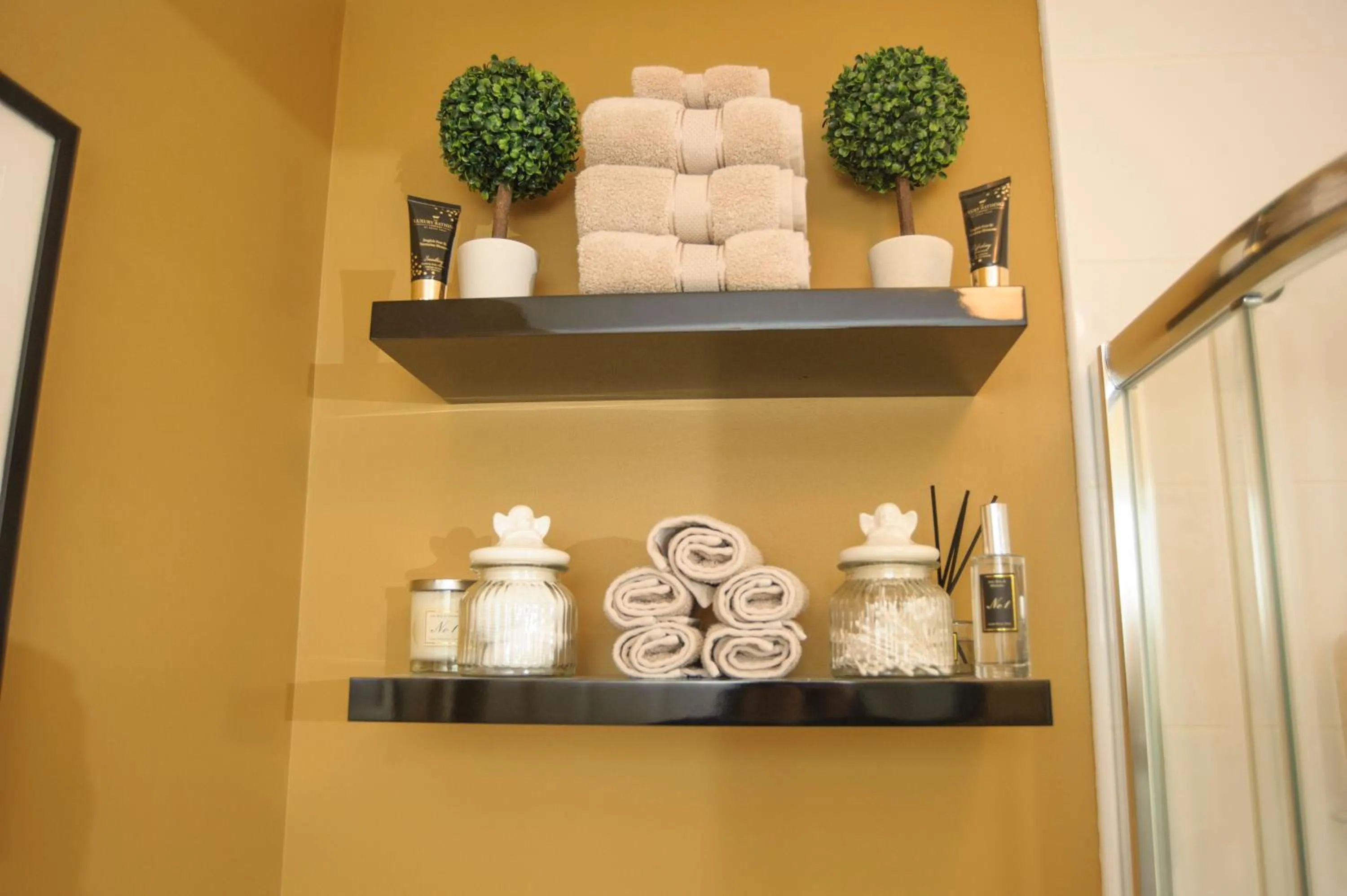 Decorative detail in The Brown Hen Guest Accommodation