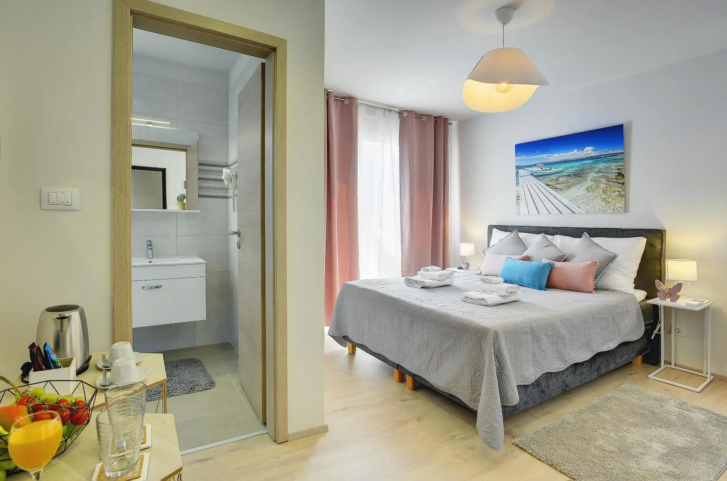 Standard Double Room with Balcony in D&A Amphitheatre Apartments with free parking Standard Double Room with Balcony in D&A Amphitheatre Apartments with free parking