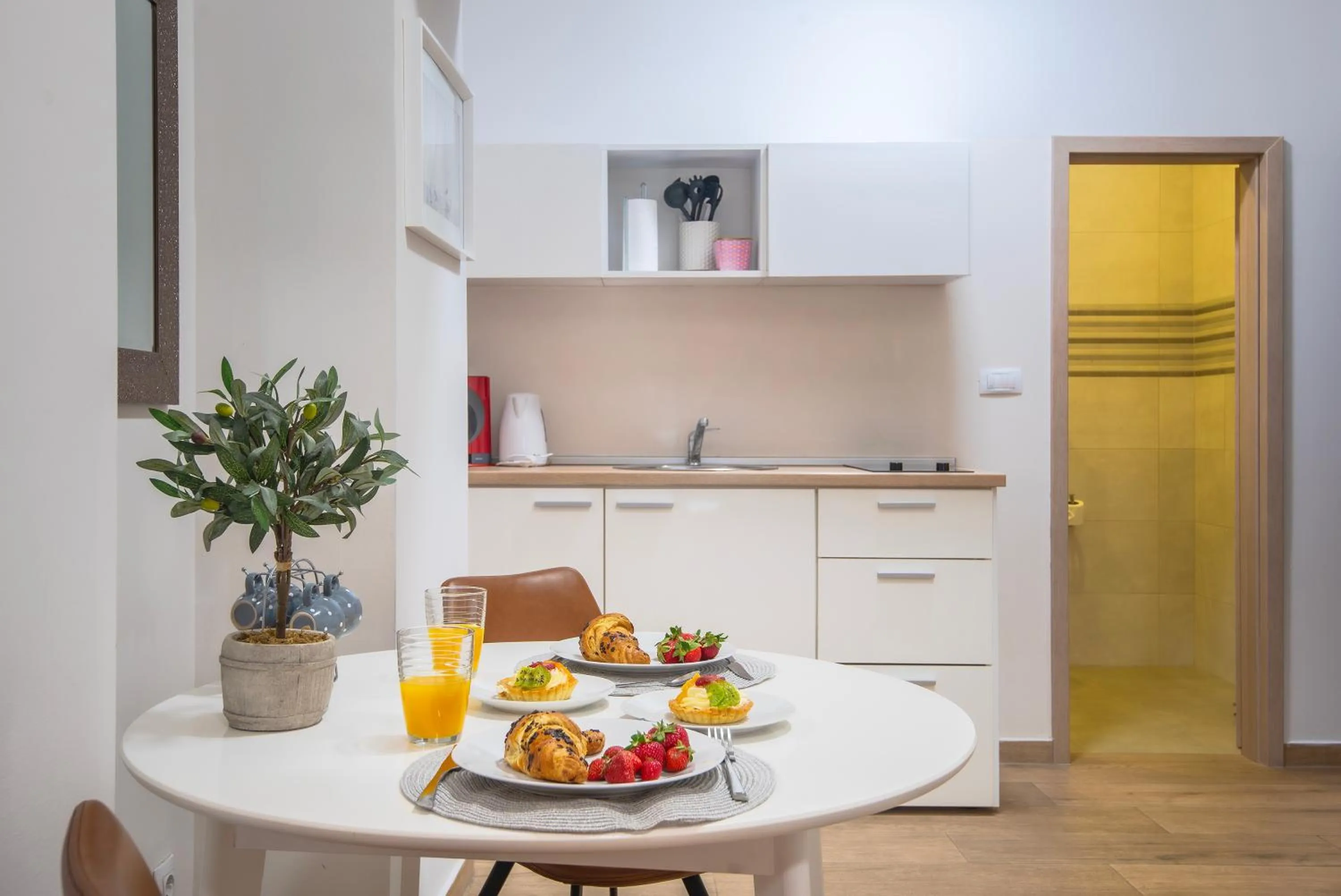 Coffee/tea facilities in D&A Amphitheatre Apartments with free parking