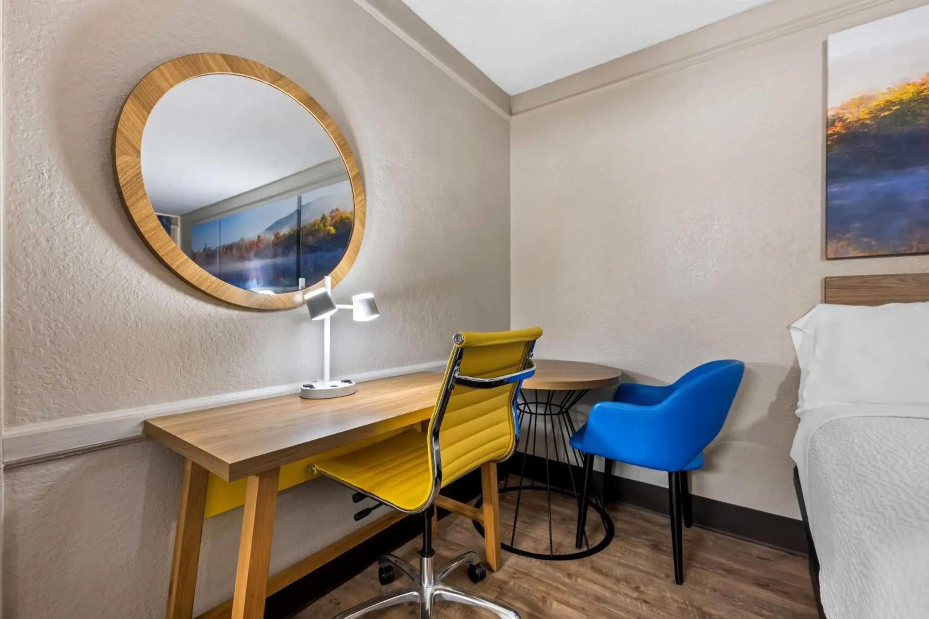 Bed in Days Inn by Wyndham Birmingham/West Bed in Days Inn by Wyndham Birmingham/West