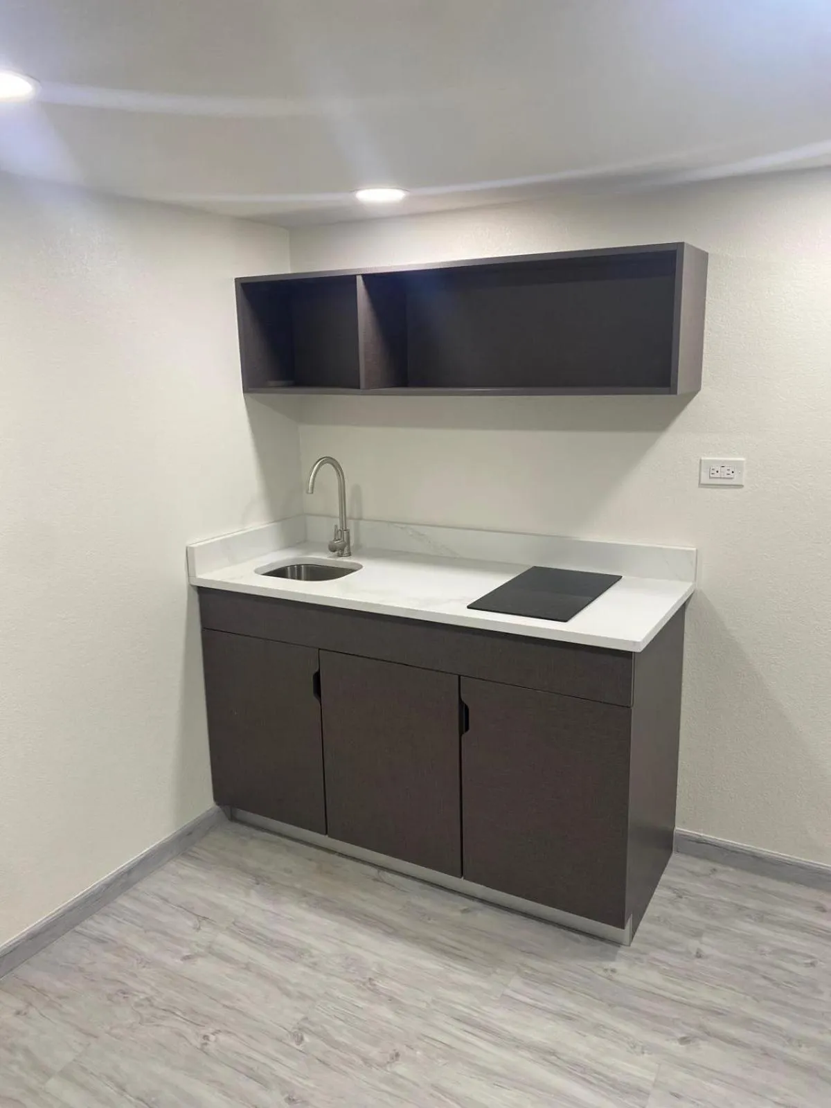 Coffee/tea facilities in Ramada by Wyndham Tuscaloosa