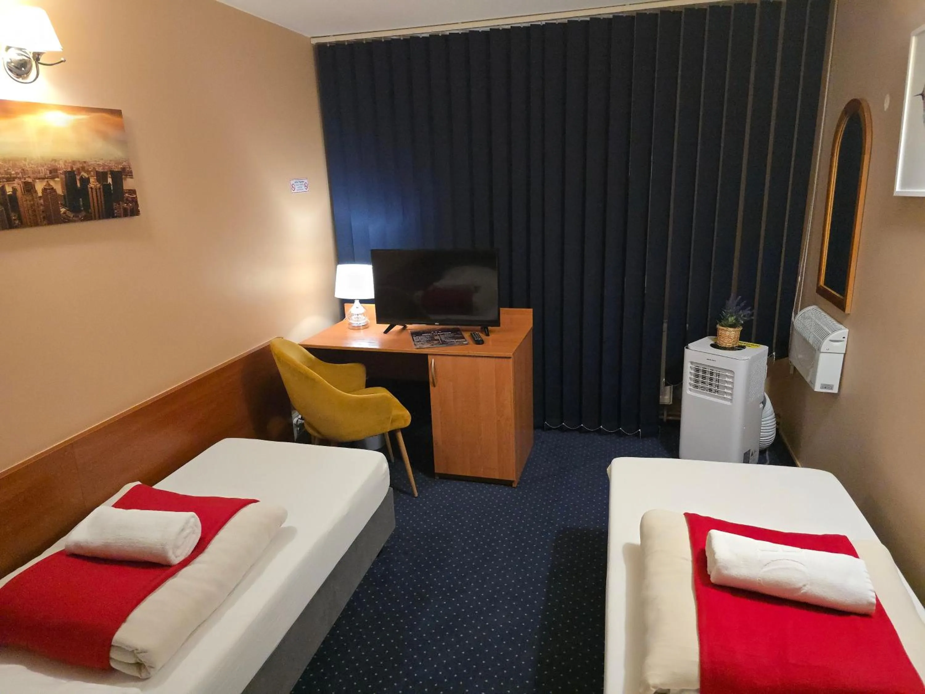 Bed in ZAJAZD ALBATROS Rzeszów SPA