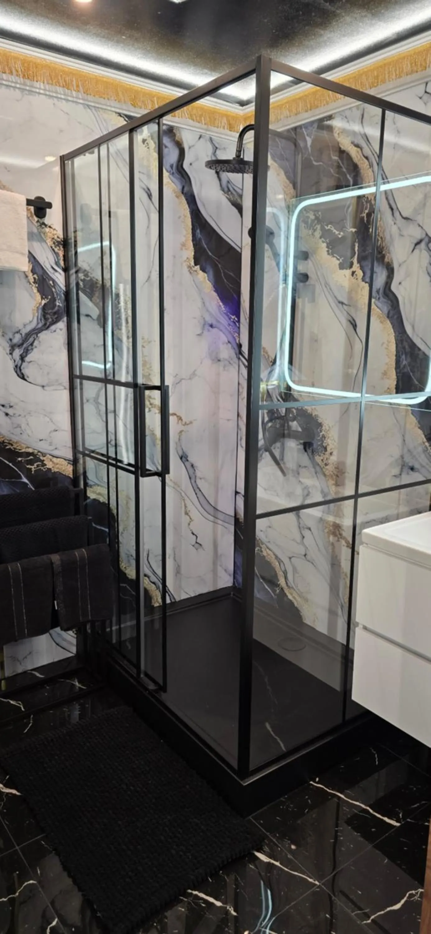 Bathroom in ZAJAZD ALBATROS Rzeszów SPA