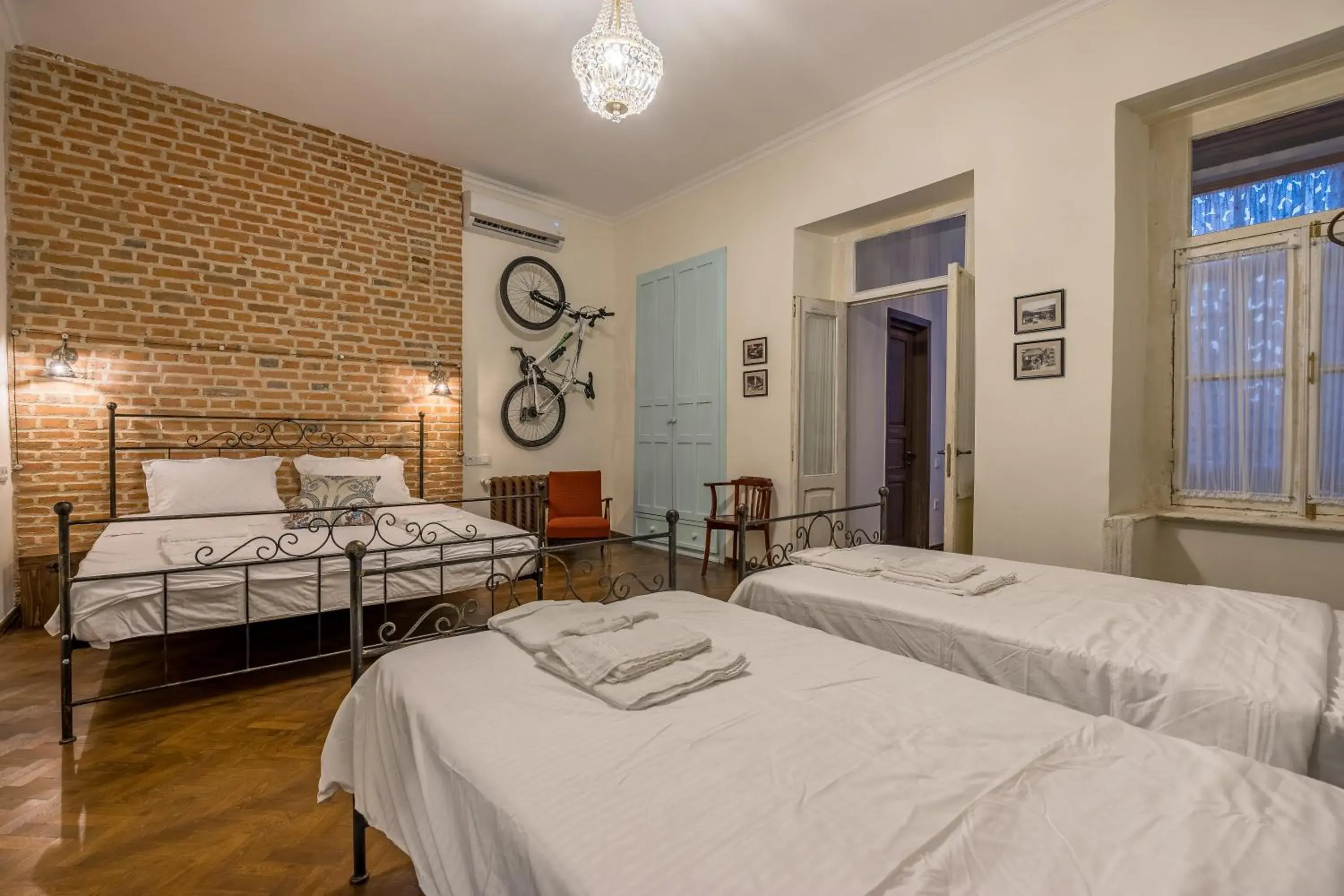 Quadruple Room in Doors Meidan Design Hotel Quadruple Room in Doors Meidan Design Hotel