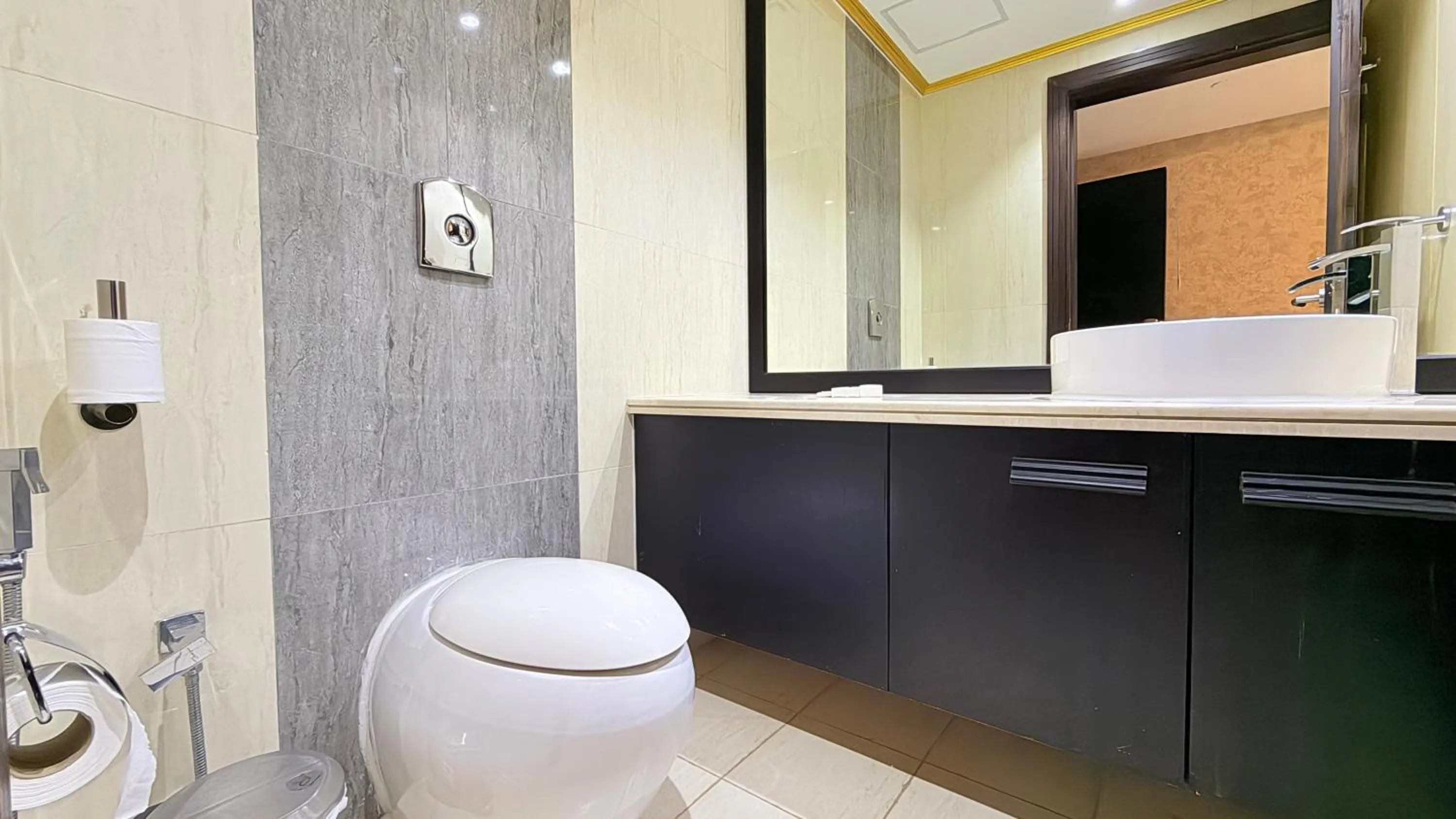 Sunday Mangrove Corniche Hotel, Ras Al Khaimah