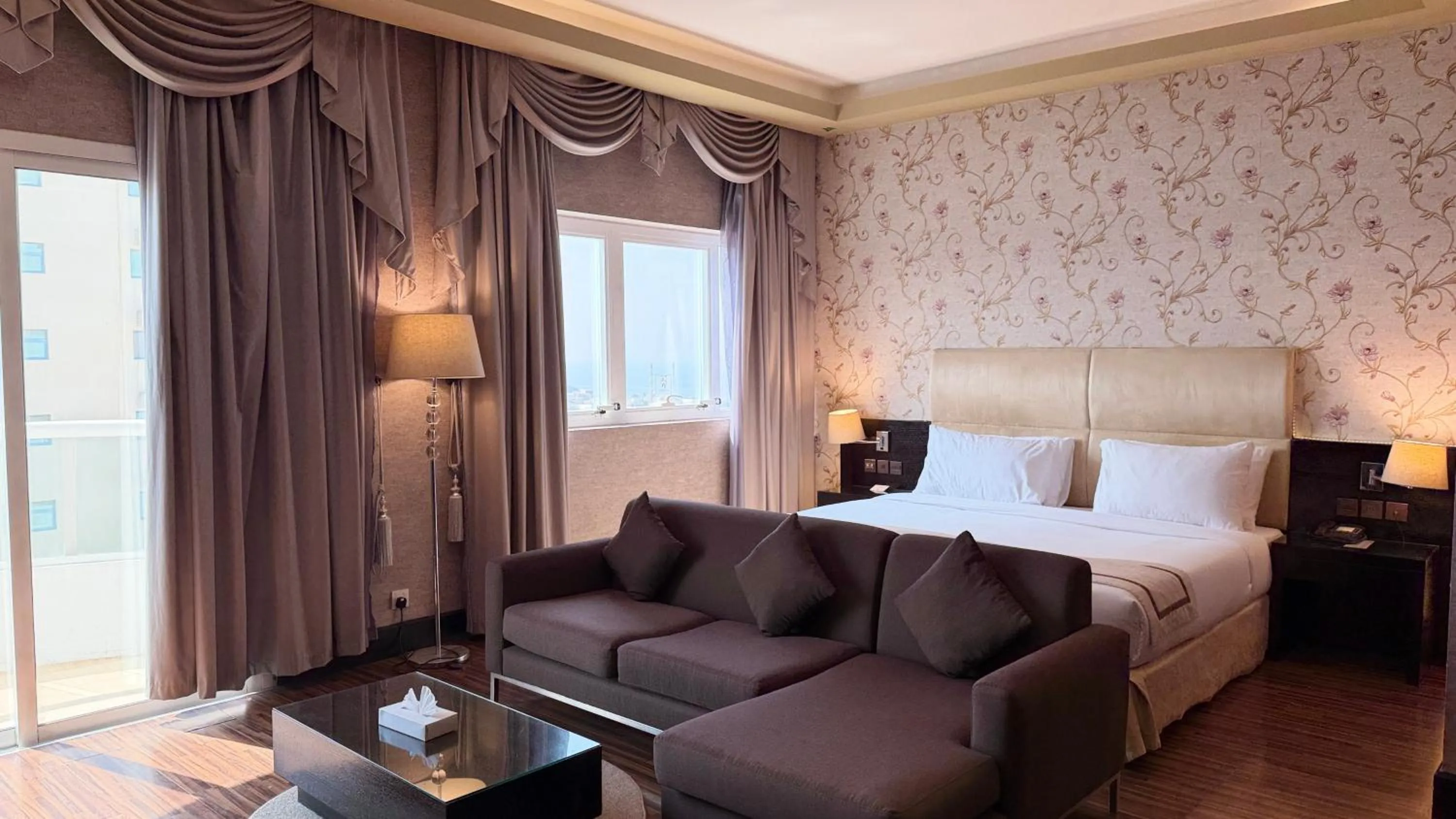 Bed in Sunday Mangrove Corniche Hotel, Ras Al Khaimah