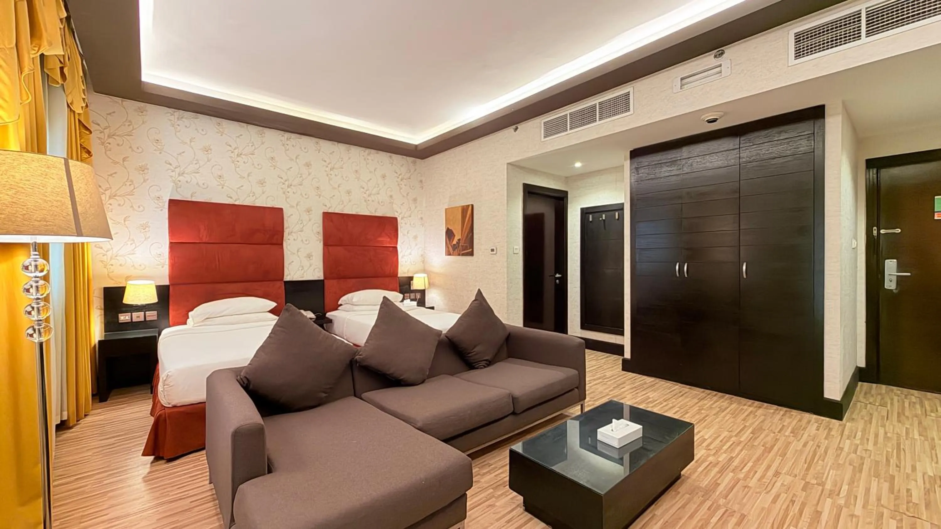 Sunday Mangrove Corniche Hotel, Ras Al Khaimah