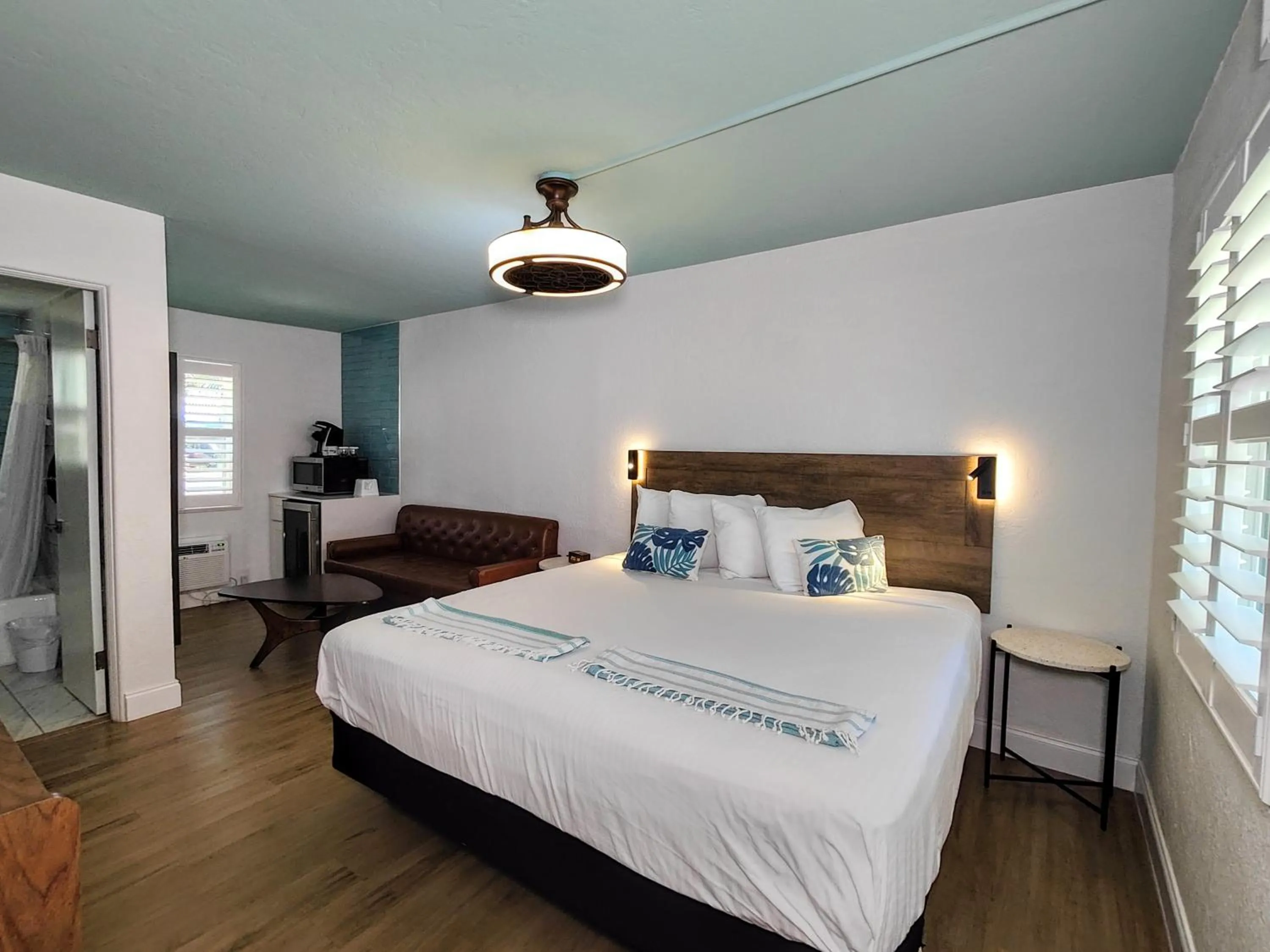 Bed in Tahitian Beach Resort