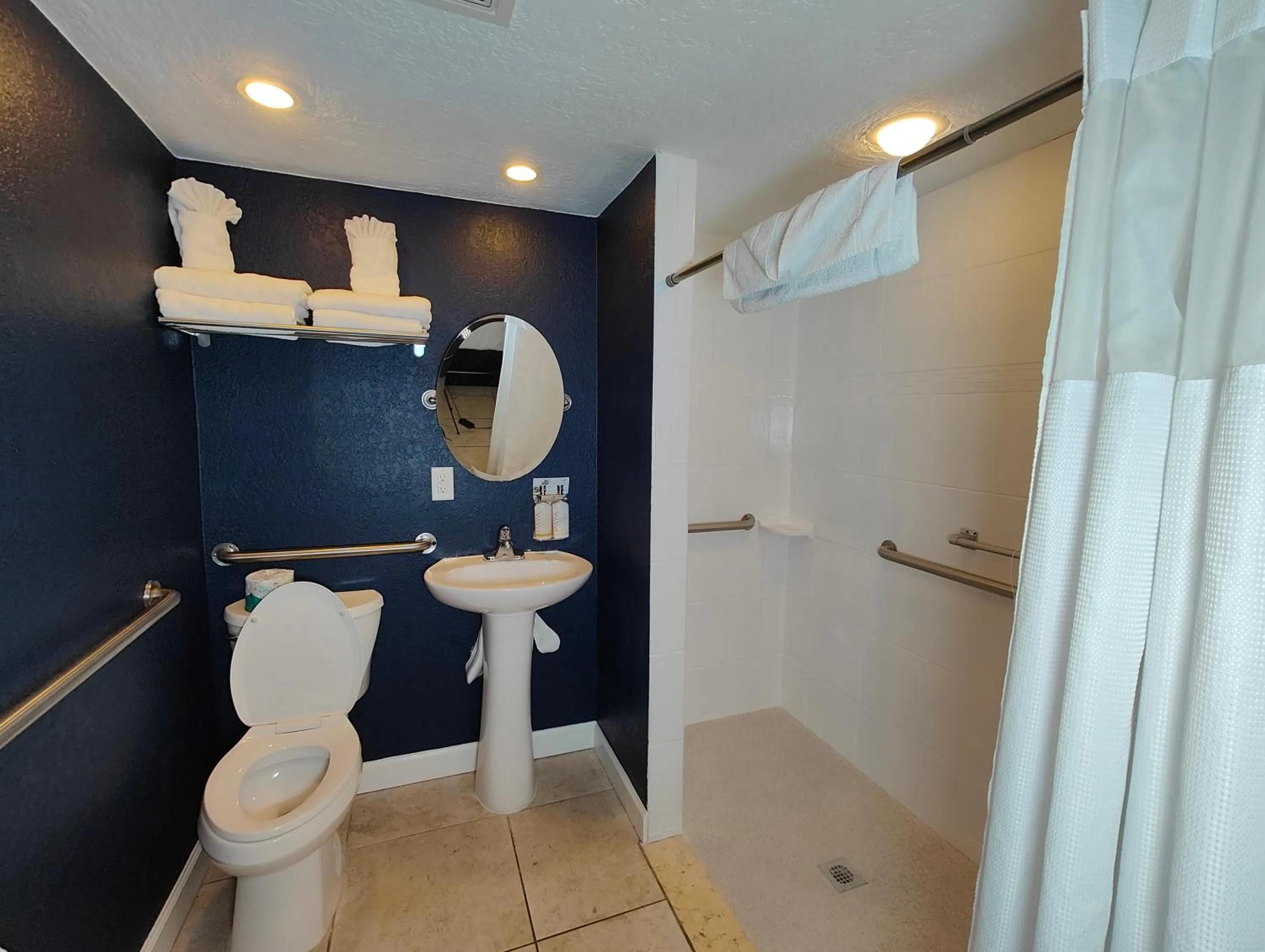 Shower in Tahitian Beach Resort