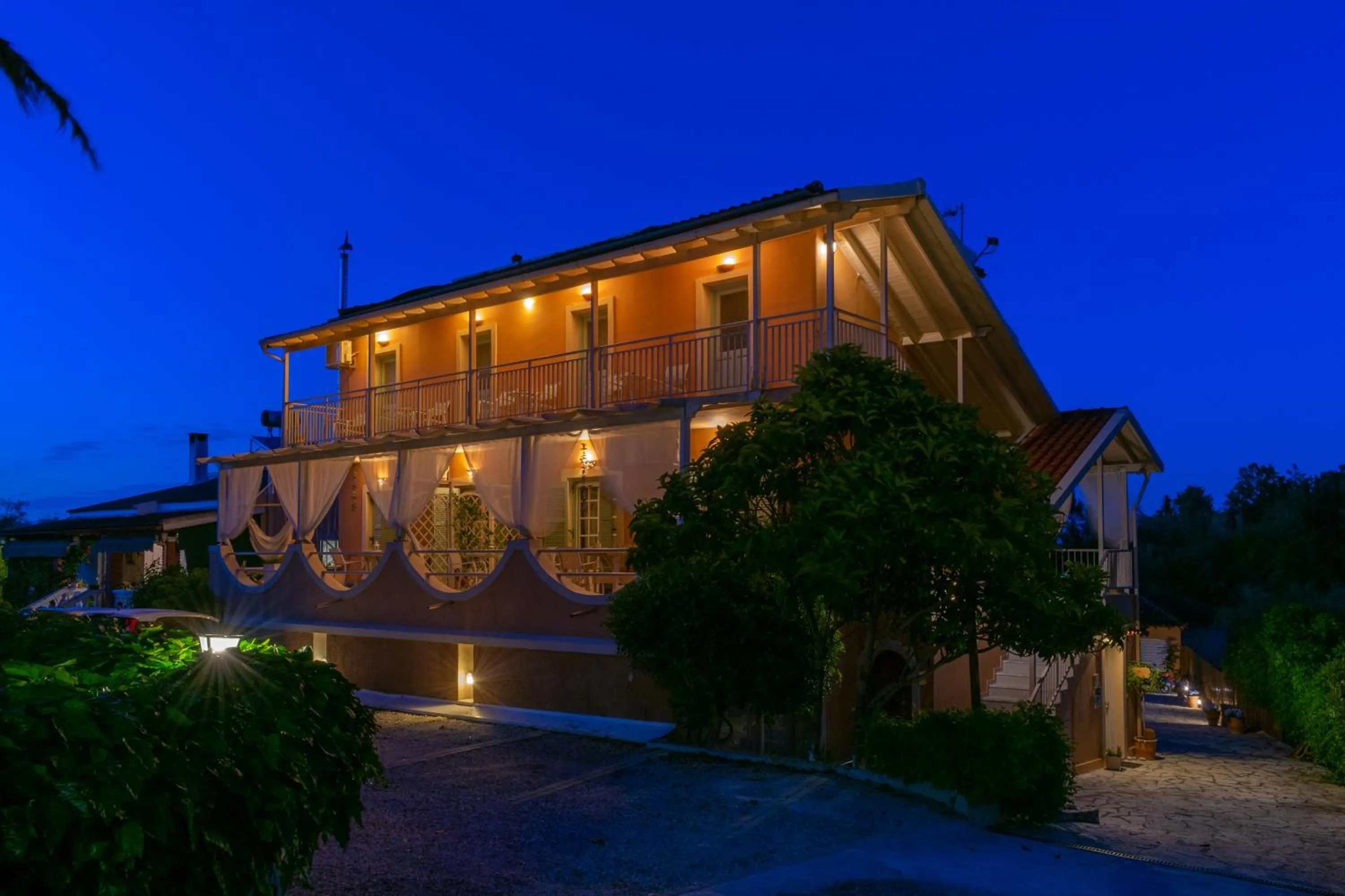 Property building in Kapella Apartments