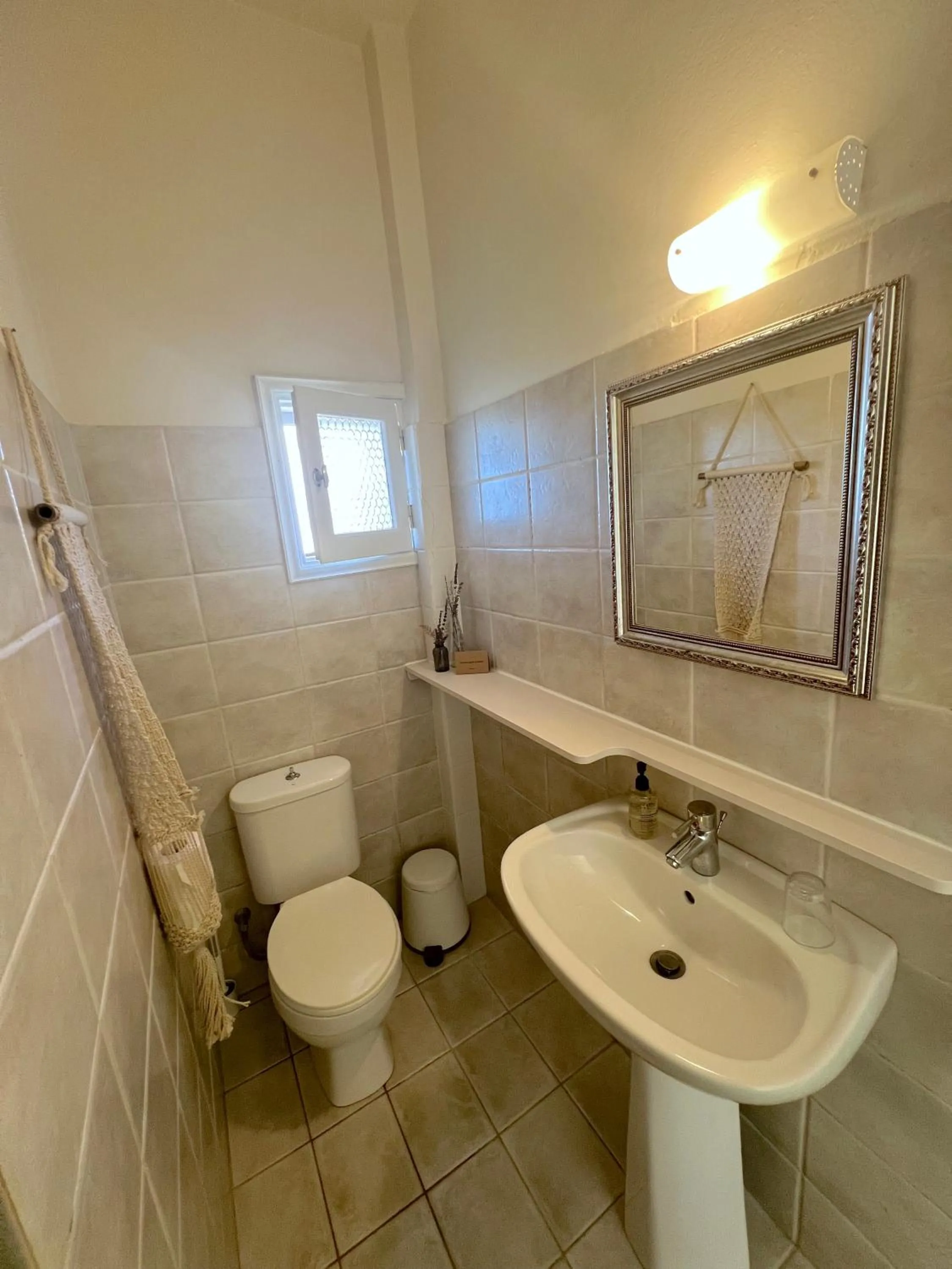 Bathroom in Kapella Apartments