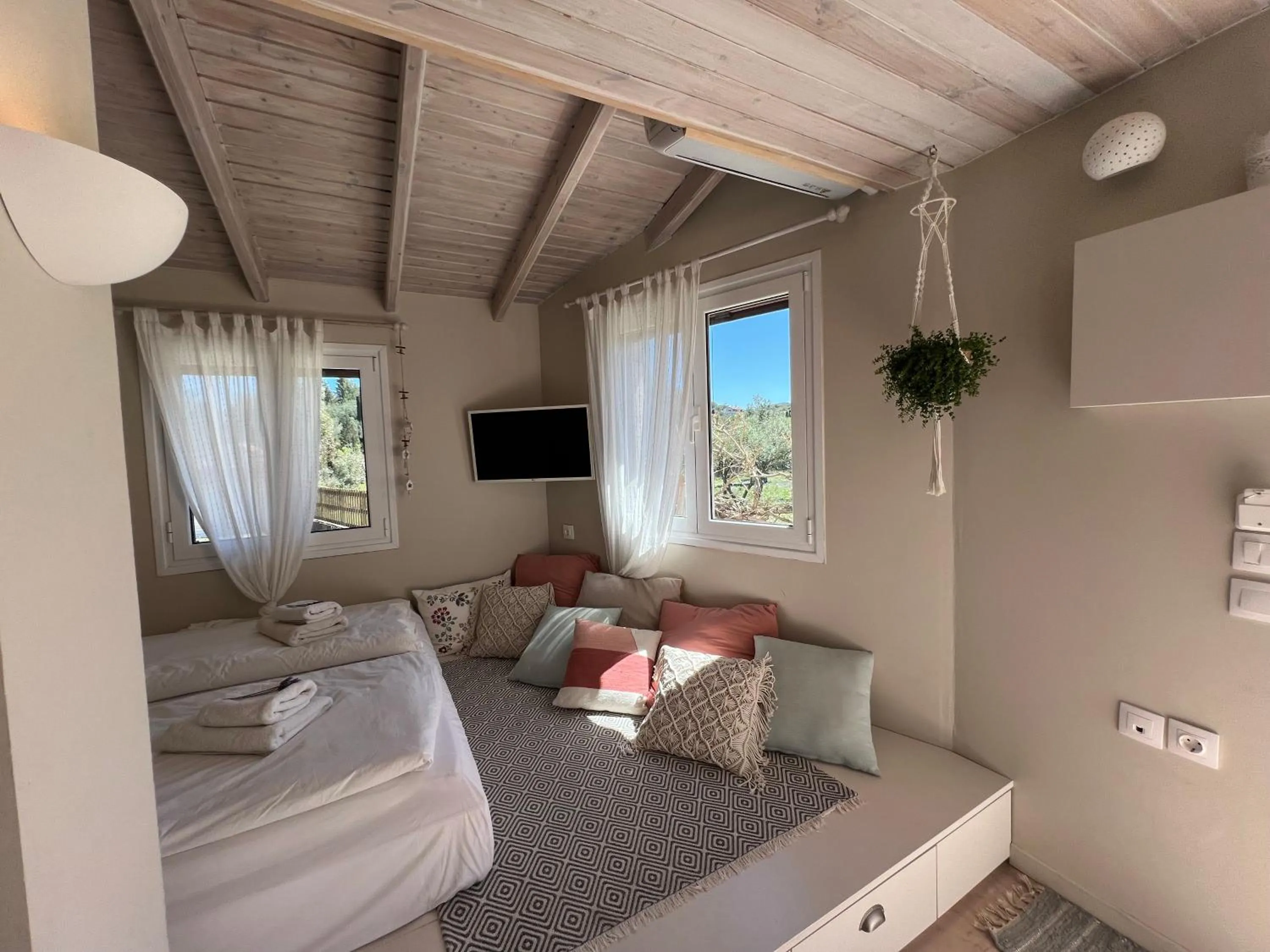 Bed in Kapella Apartments