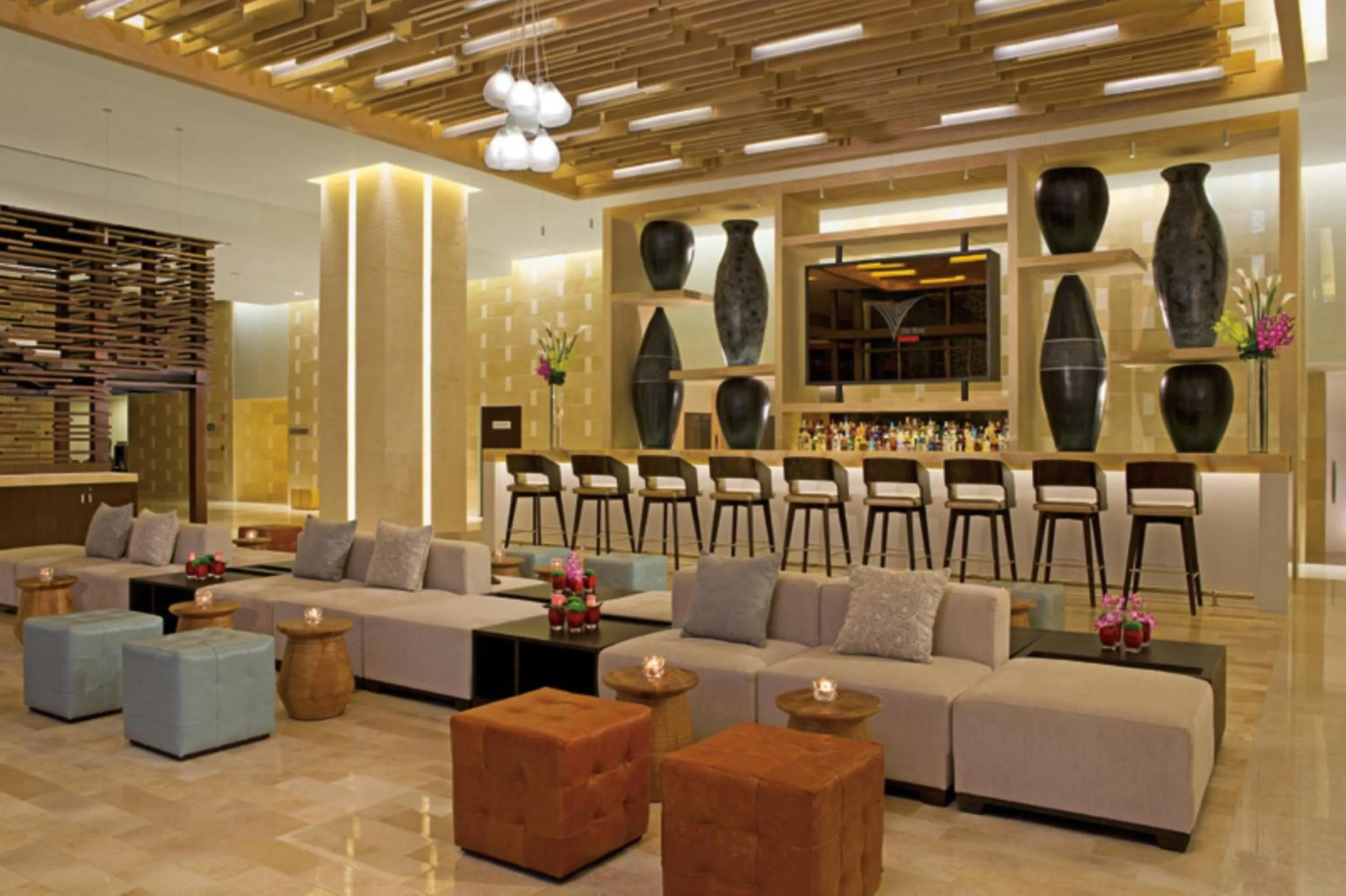 Lounge or bar in Secrets The Vine Cancun - All Inclusive Adults Only