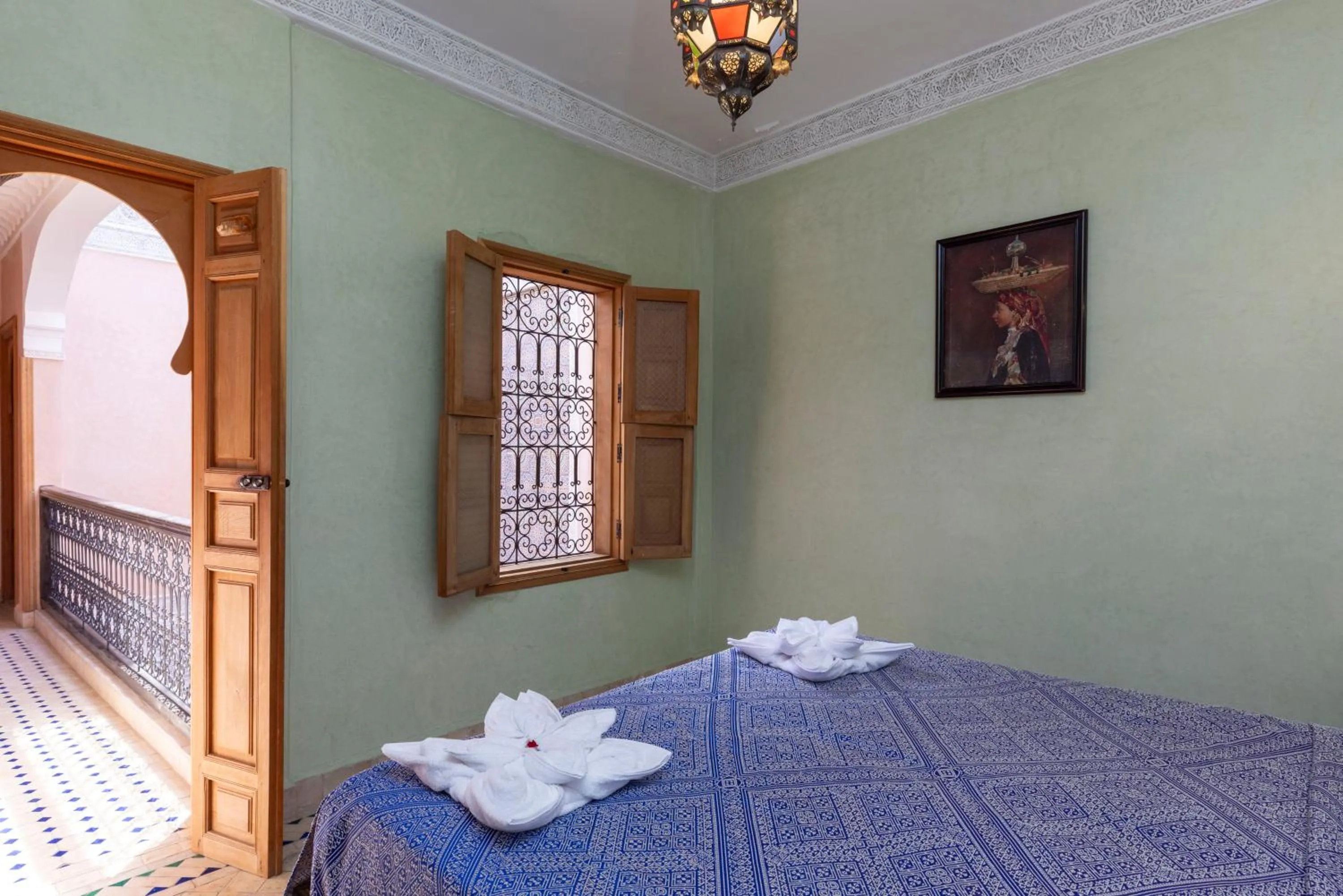 Bed in Riad Arbre Bleu