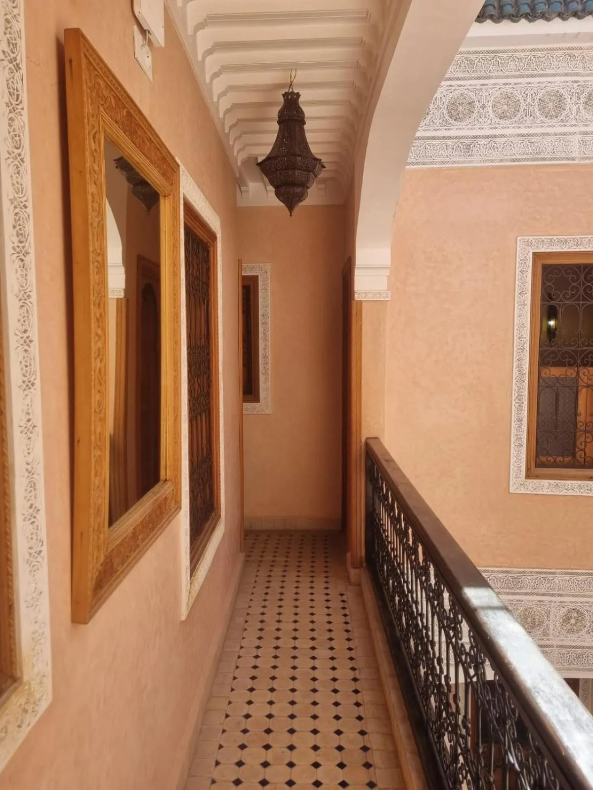 Decorative detail in Riad Arbre Bleu