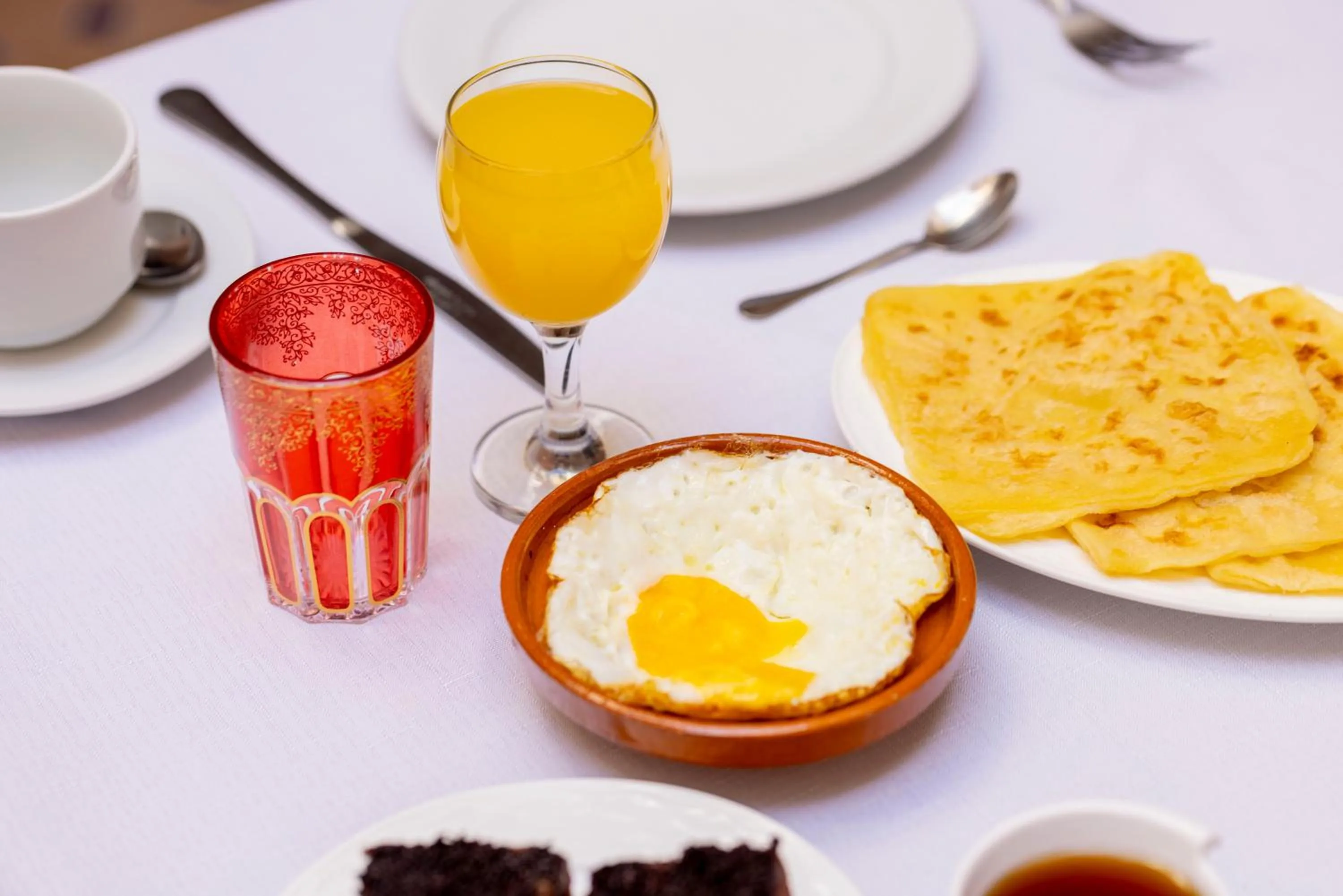 Meals in Riad Arbre Bleu