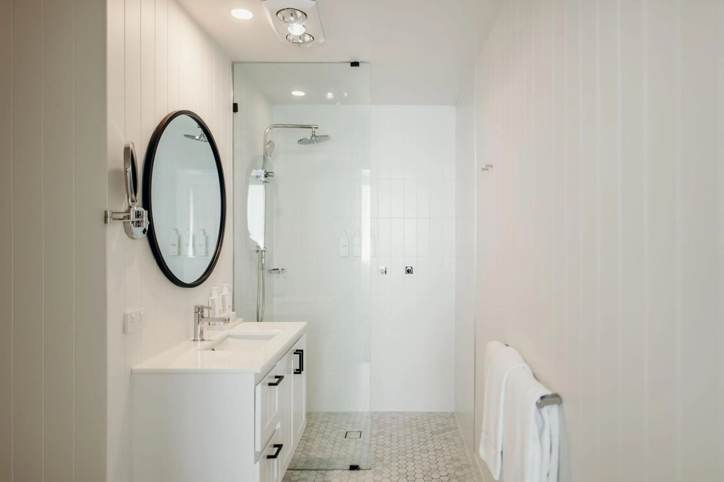 Shower in Bannisters Port Stephens