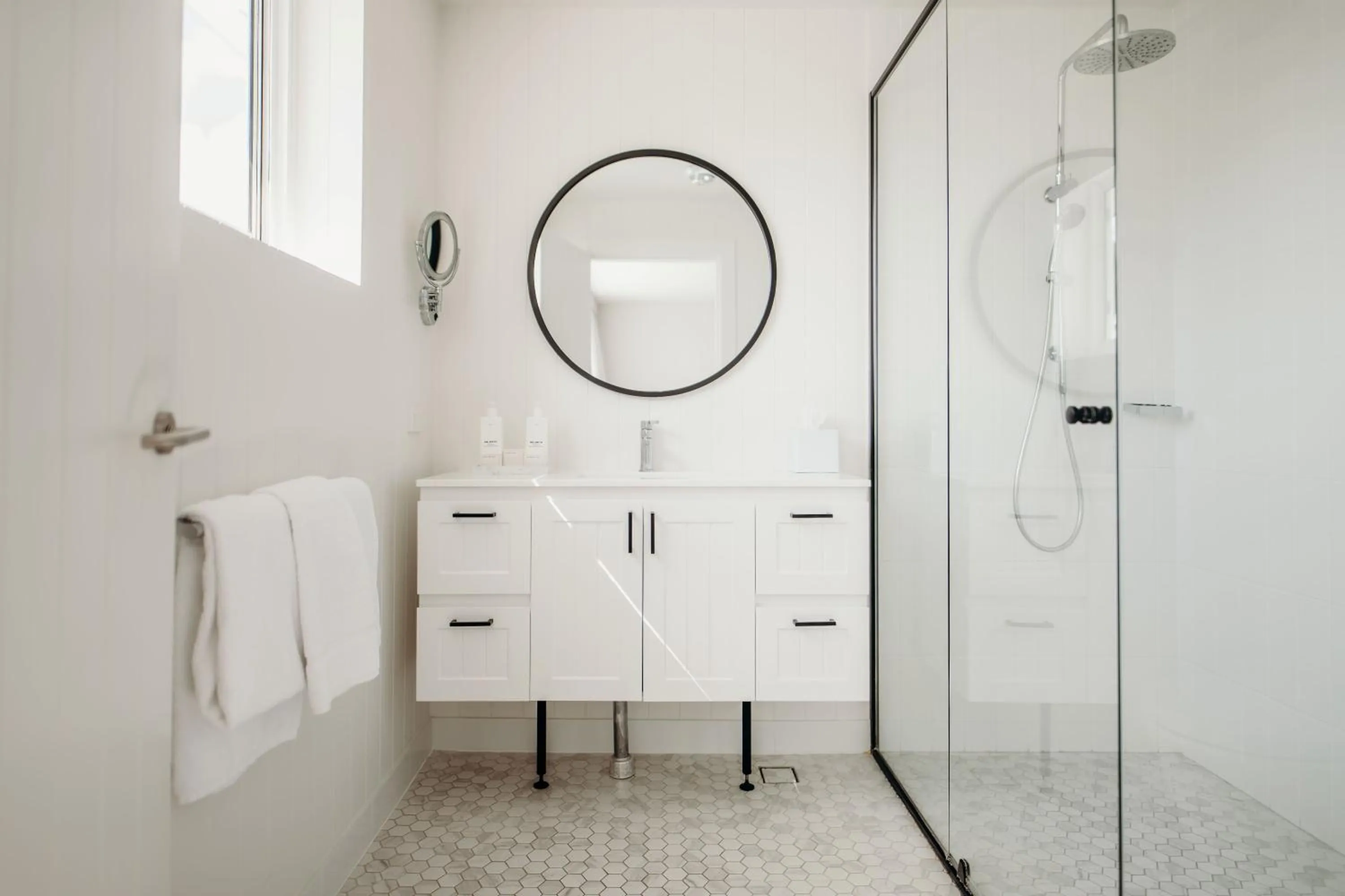 Shower in Bannisters Port Stephens