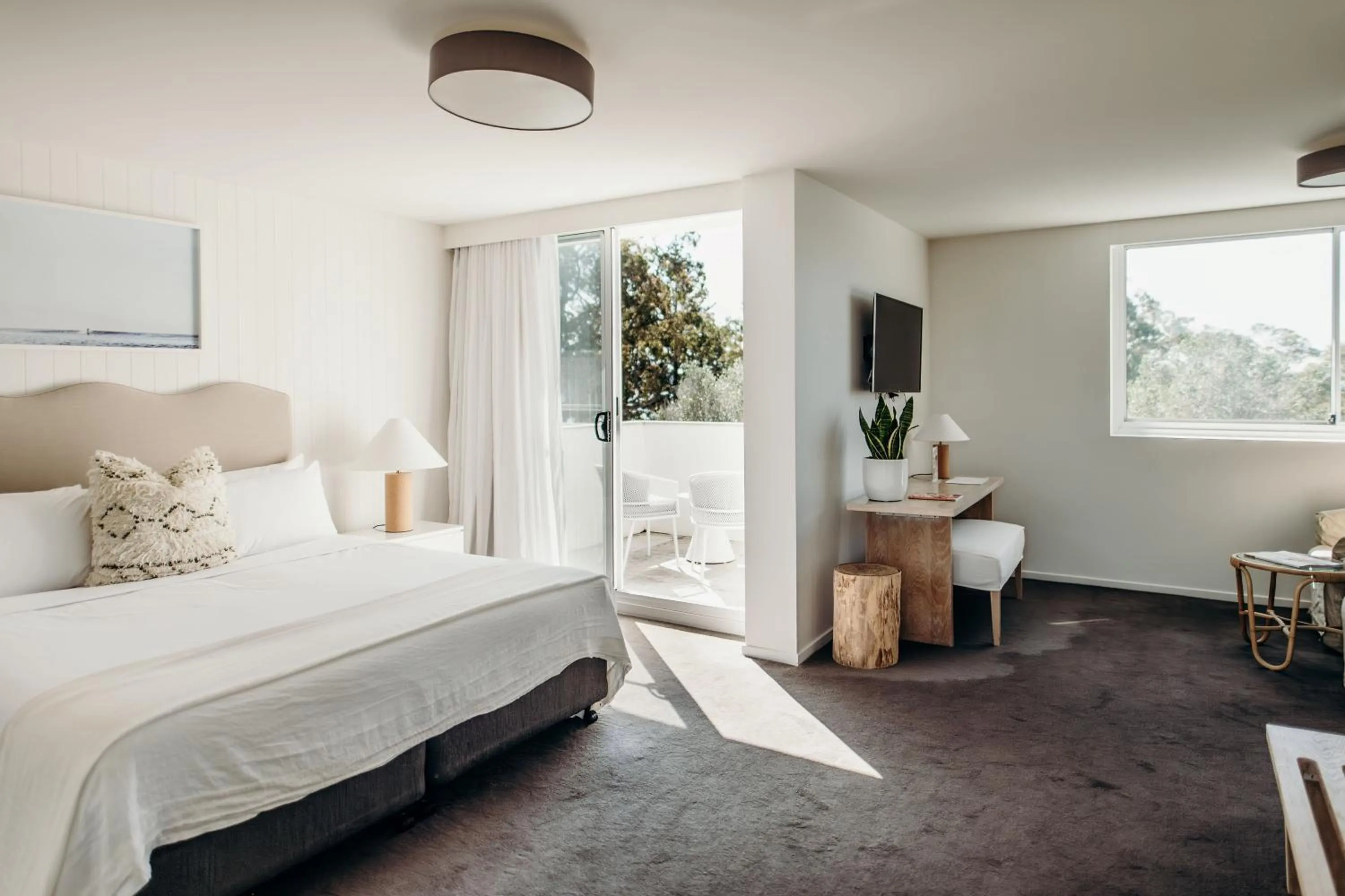Seating area, Bed in Bannisters Port Stephens
