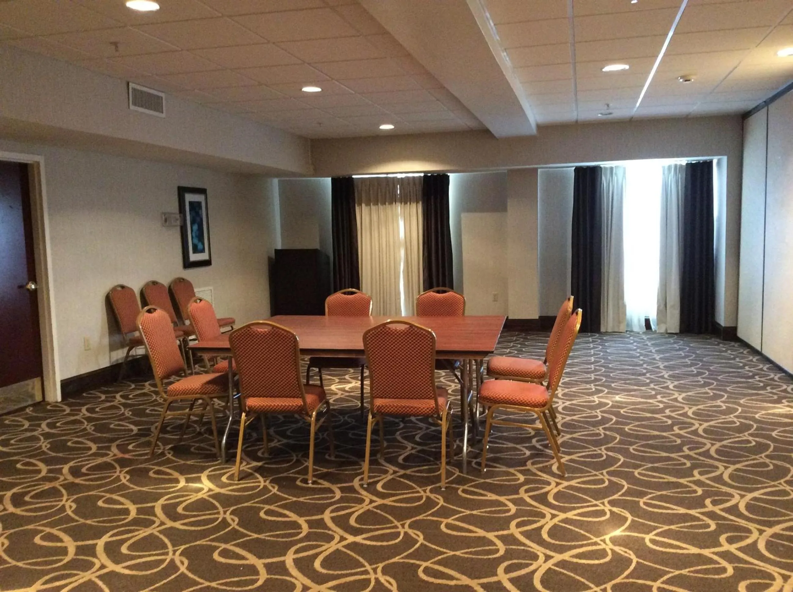 Day in Wingate by Wyndham High Point Greensboro Airport South