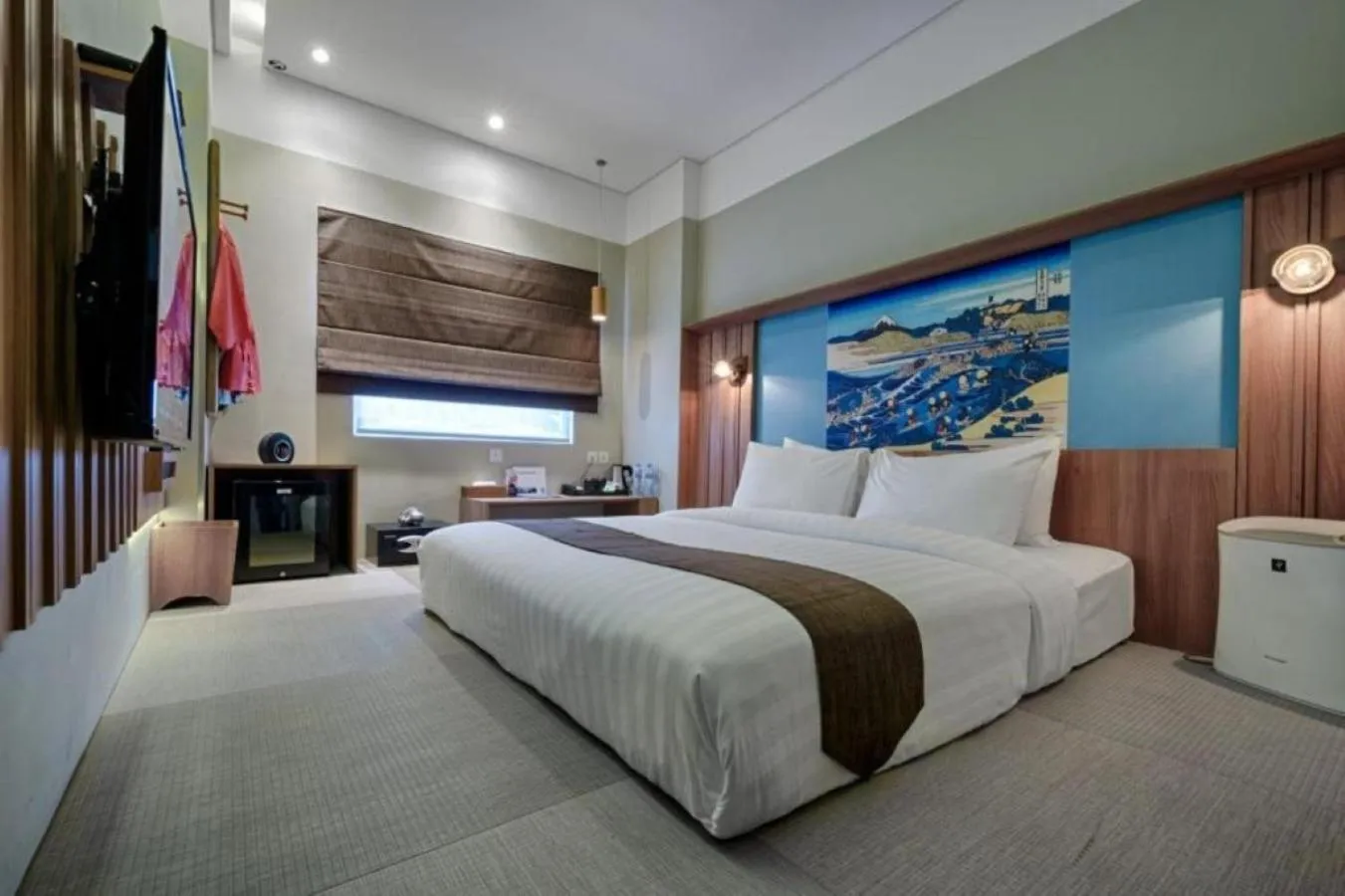 Photo of the whole room, Bed in Kuretakeso Kemang Hotel