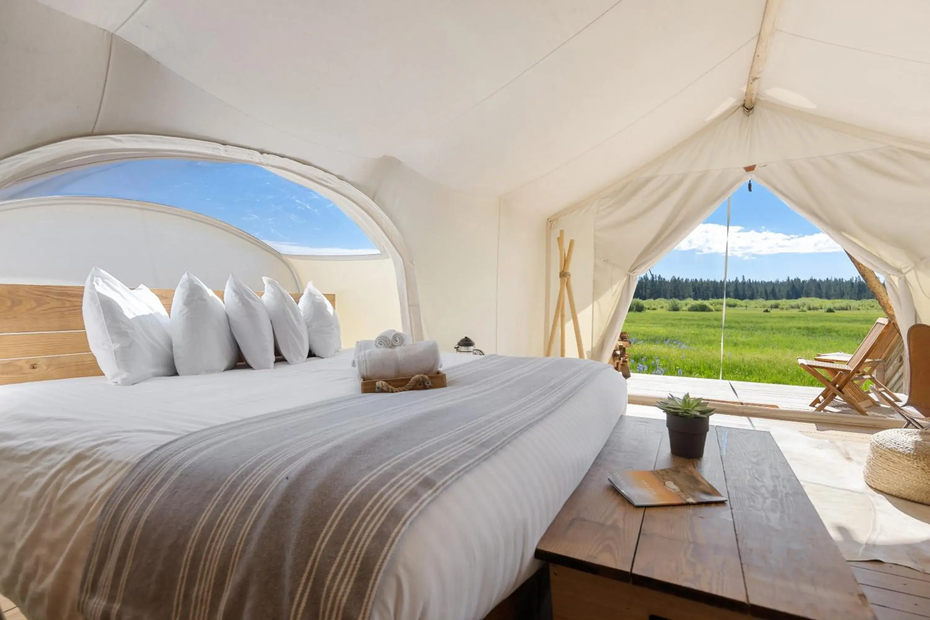 Stargazer Tent with Kids Tent in Under Canvas West Yellowstone Stargazer Tent with Kids Tent in Under Canvas West Yellowstone