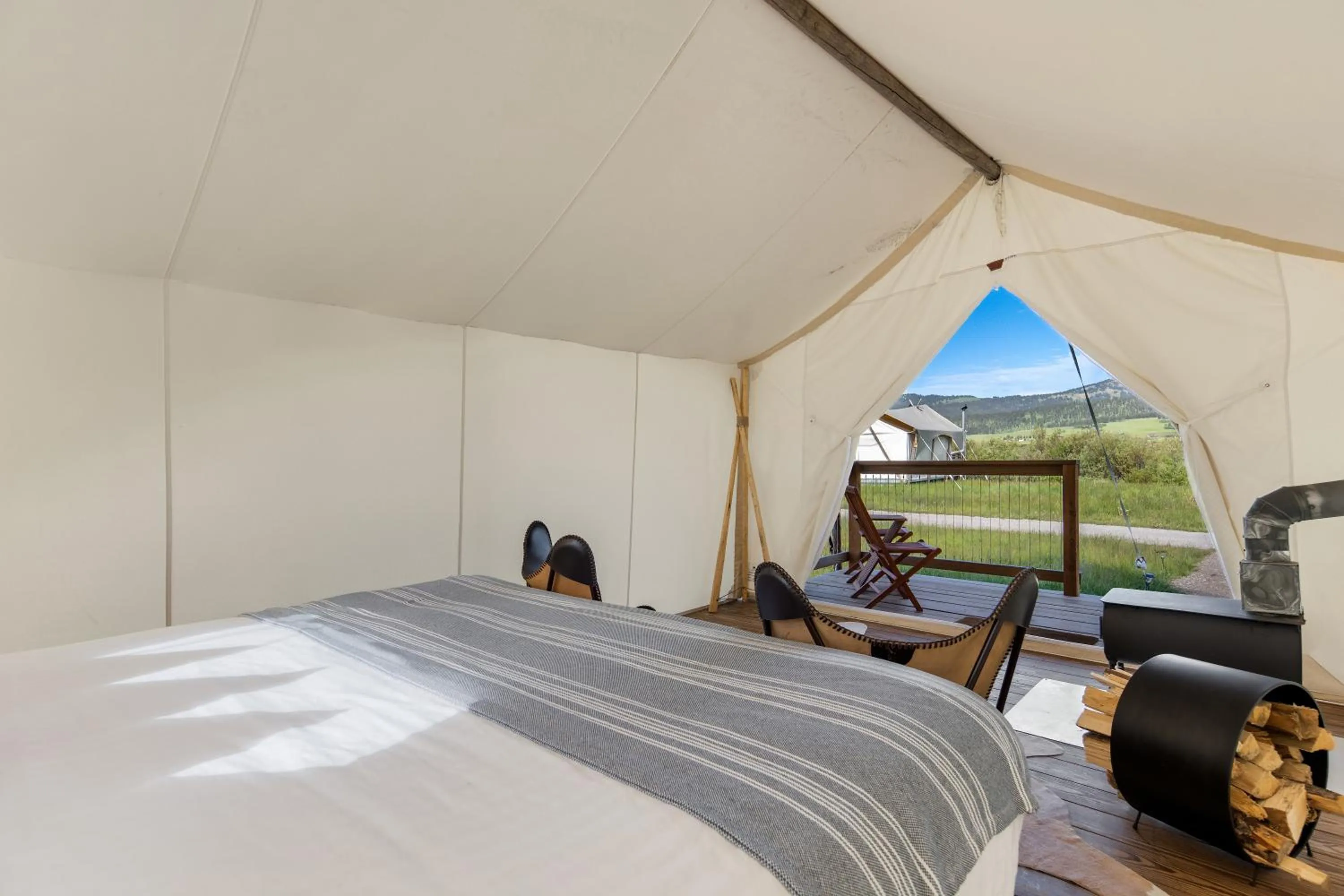 View (from property/room), Bed in Under Canvas West Yellowstone