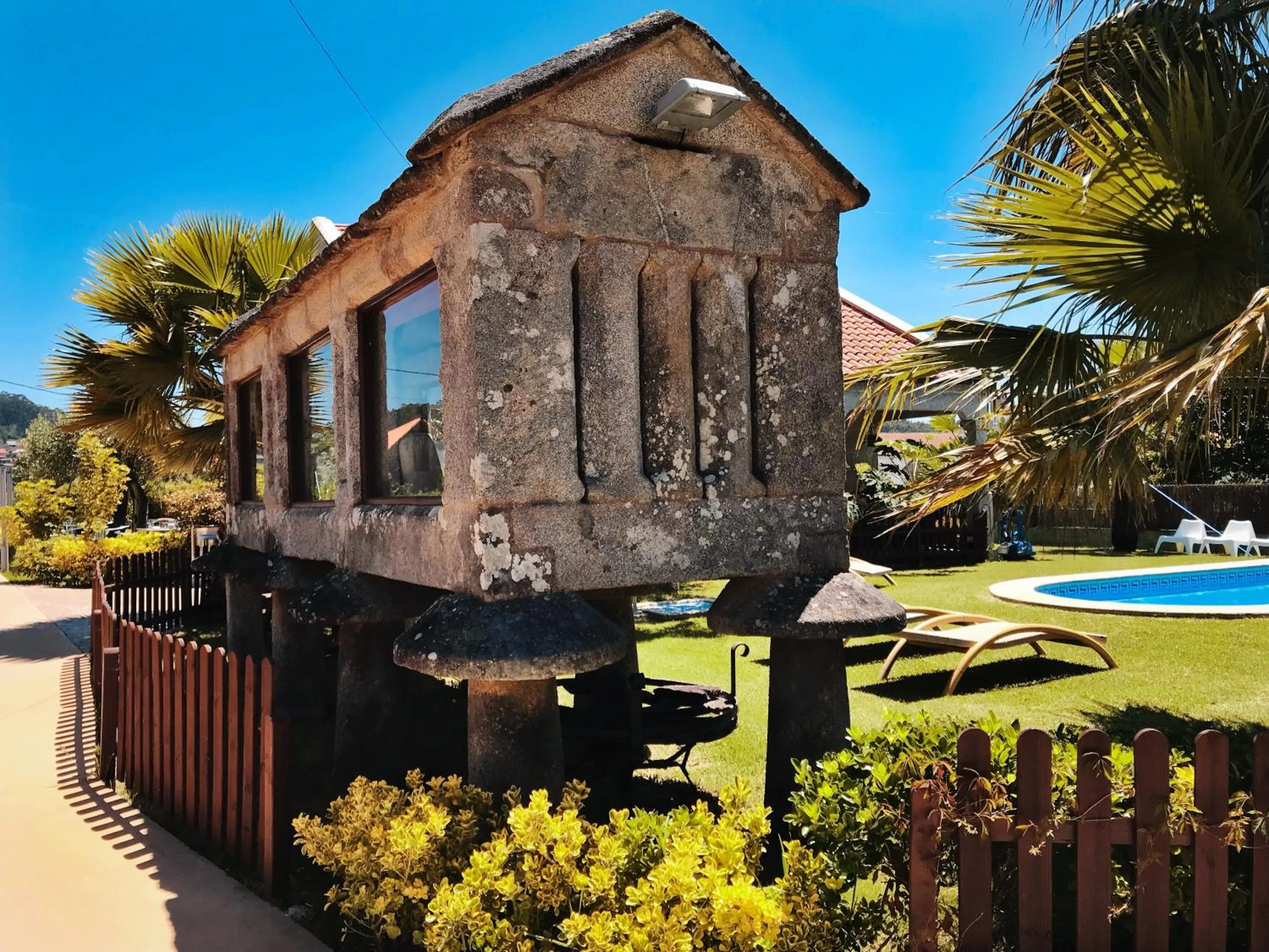 Property building in Hotel Conde Navío