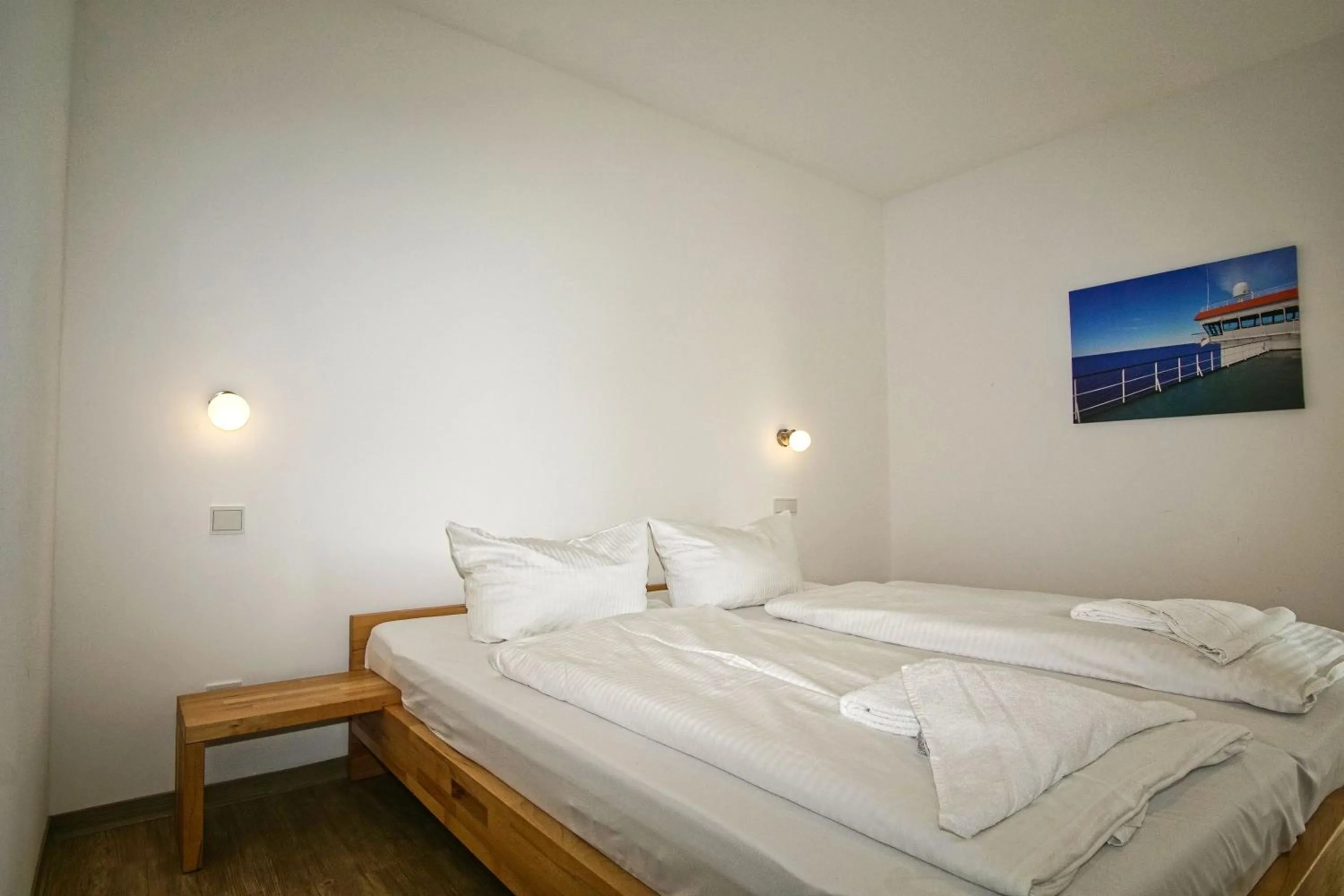 Bedroom, Bed in Haus Hafenkieker Ferienwohnung 08