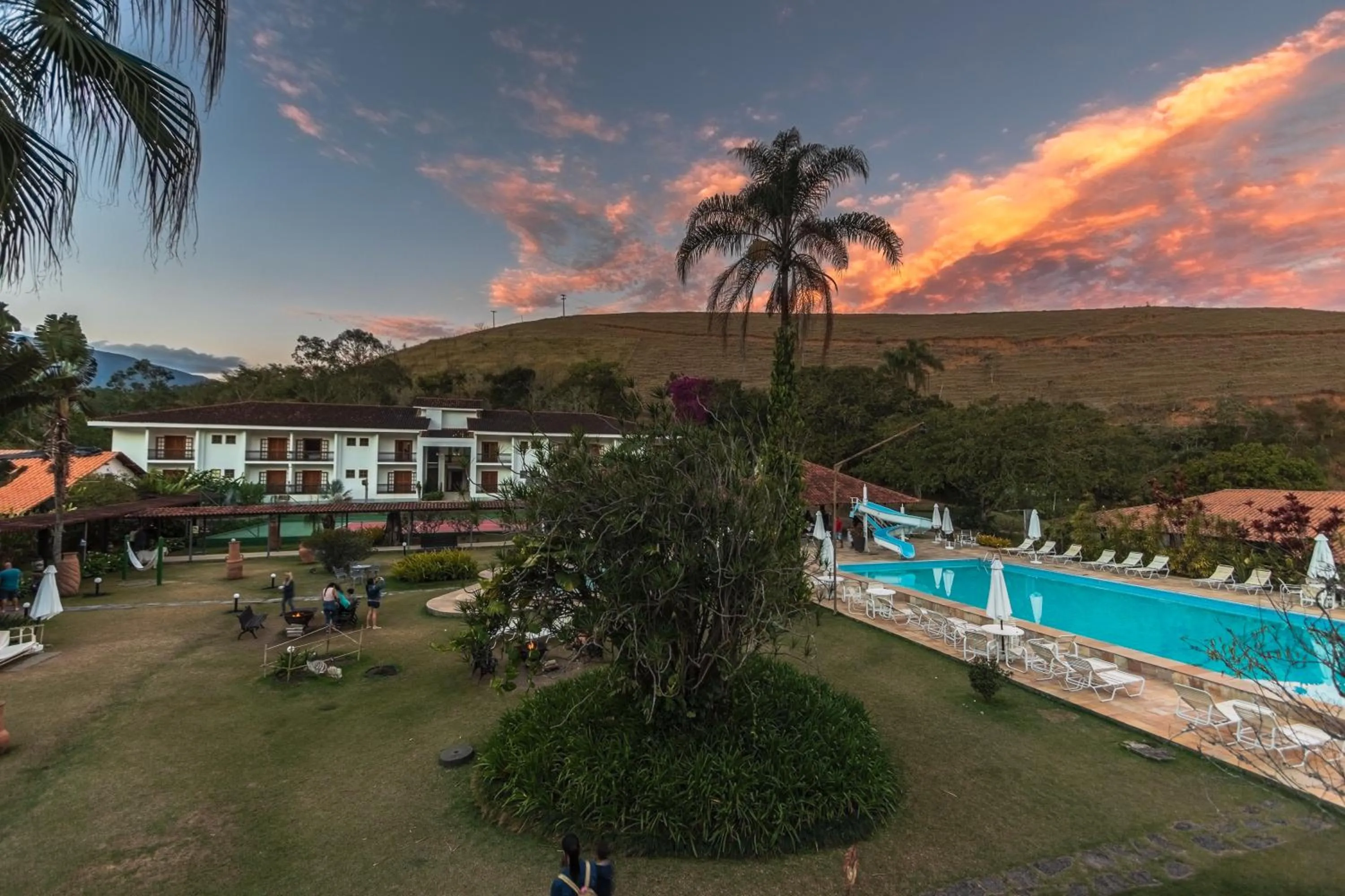 Property building in Resort Fazenda 3 Pinheiros