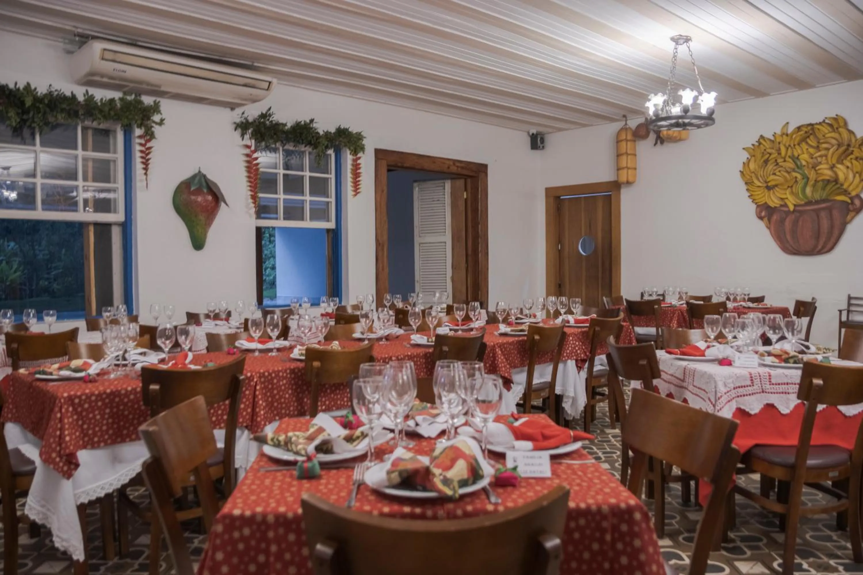 Restaurant/places to eat in Resort Fazenda 3 Pinheiros