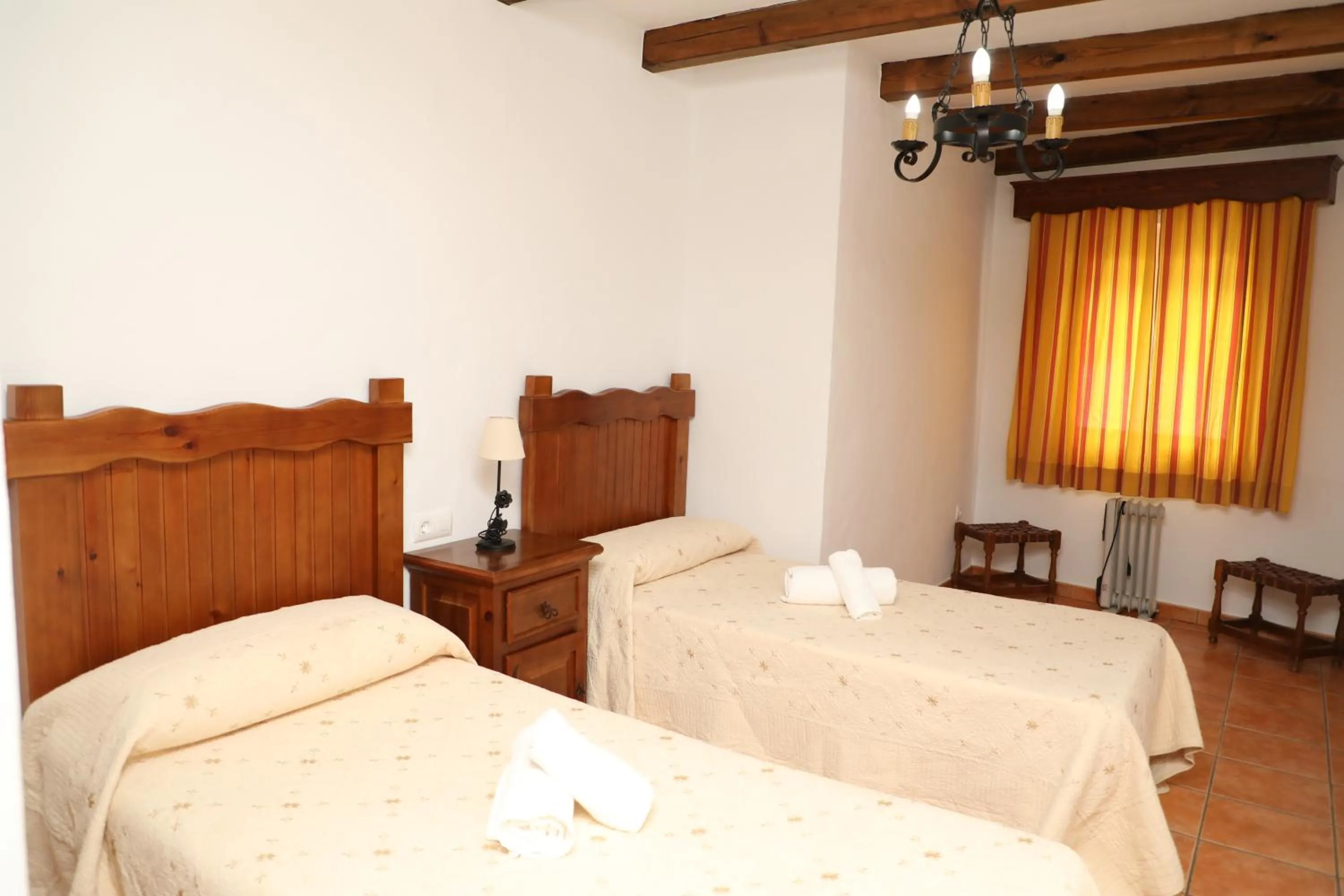 Photo of the whole room, Bed in La Janda