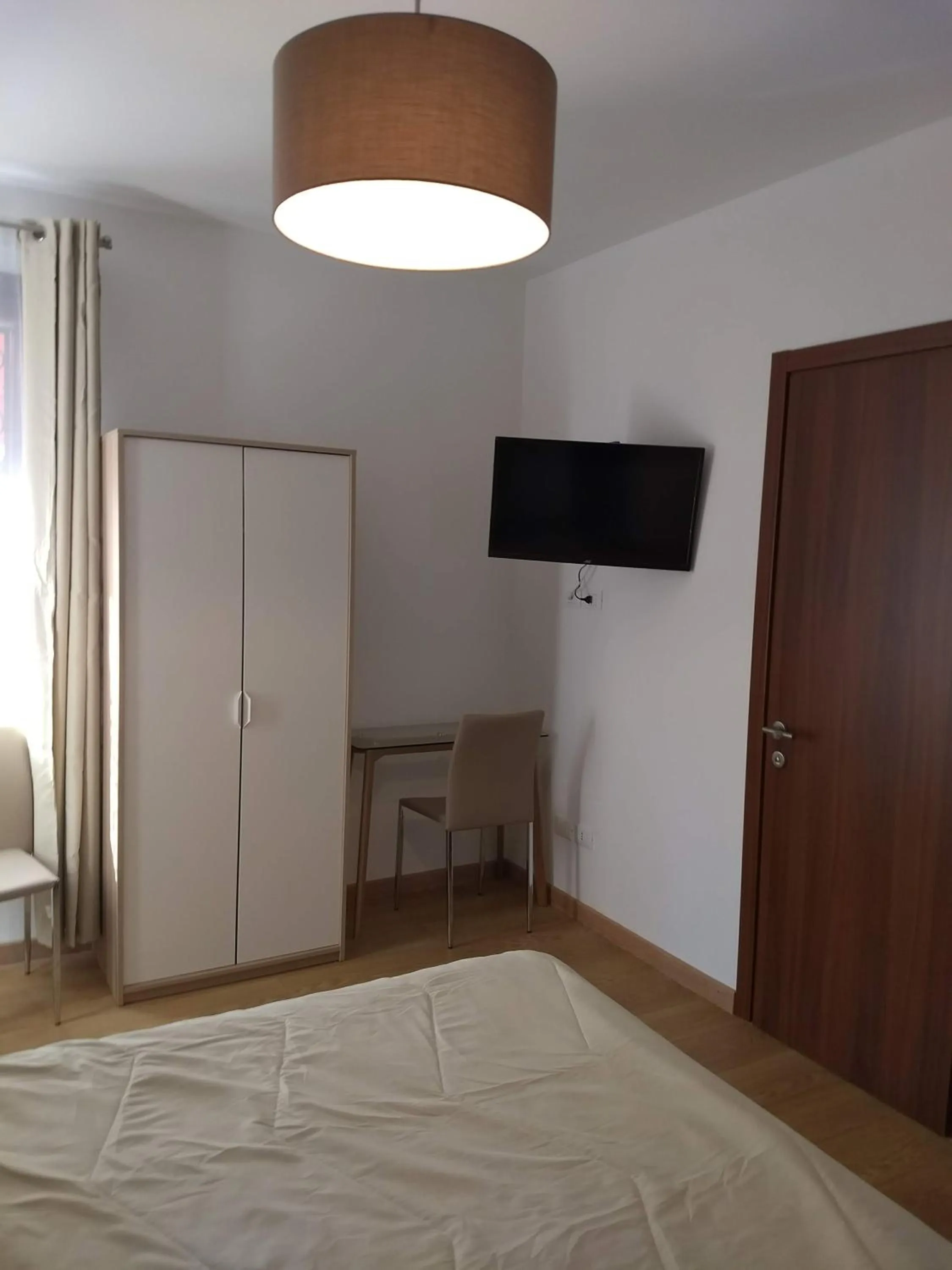 Bedroom, Bed in San Polo Star